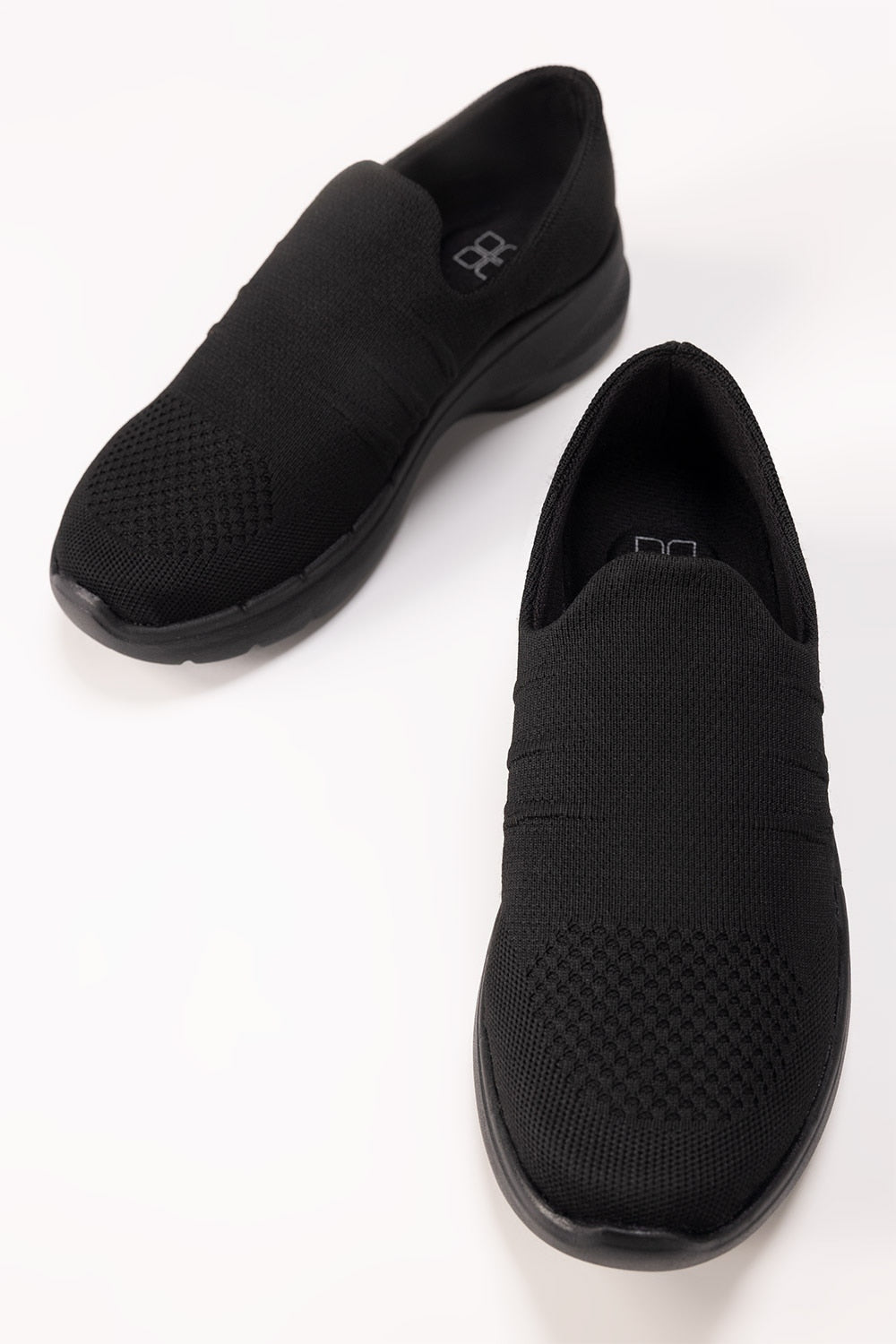 Women Black Skecher