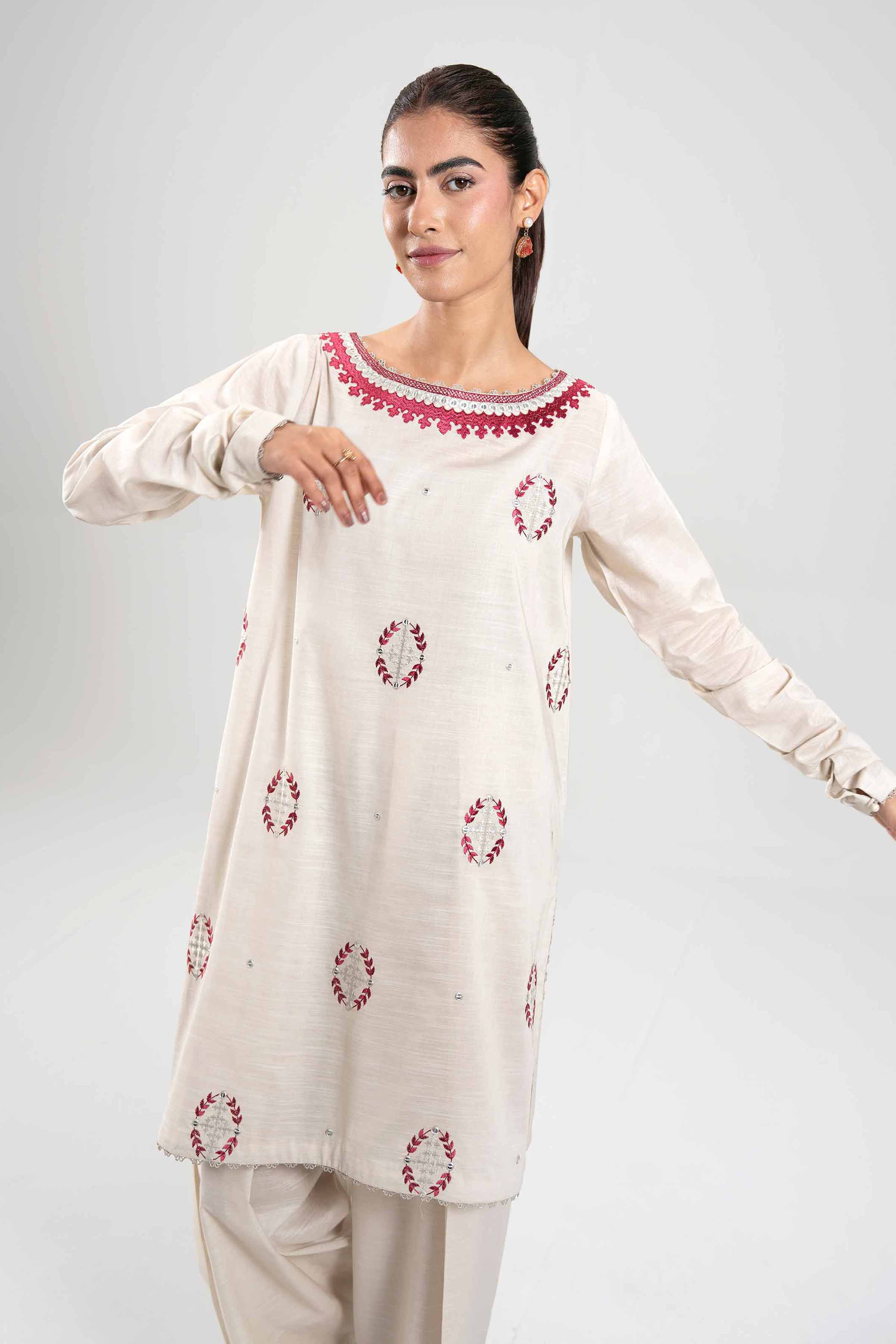 2 Piece - Embroidered Suit - 42502304
