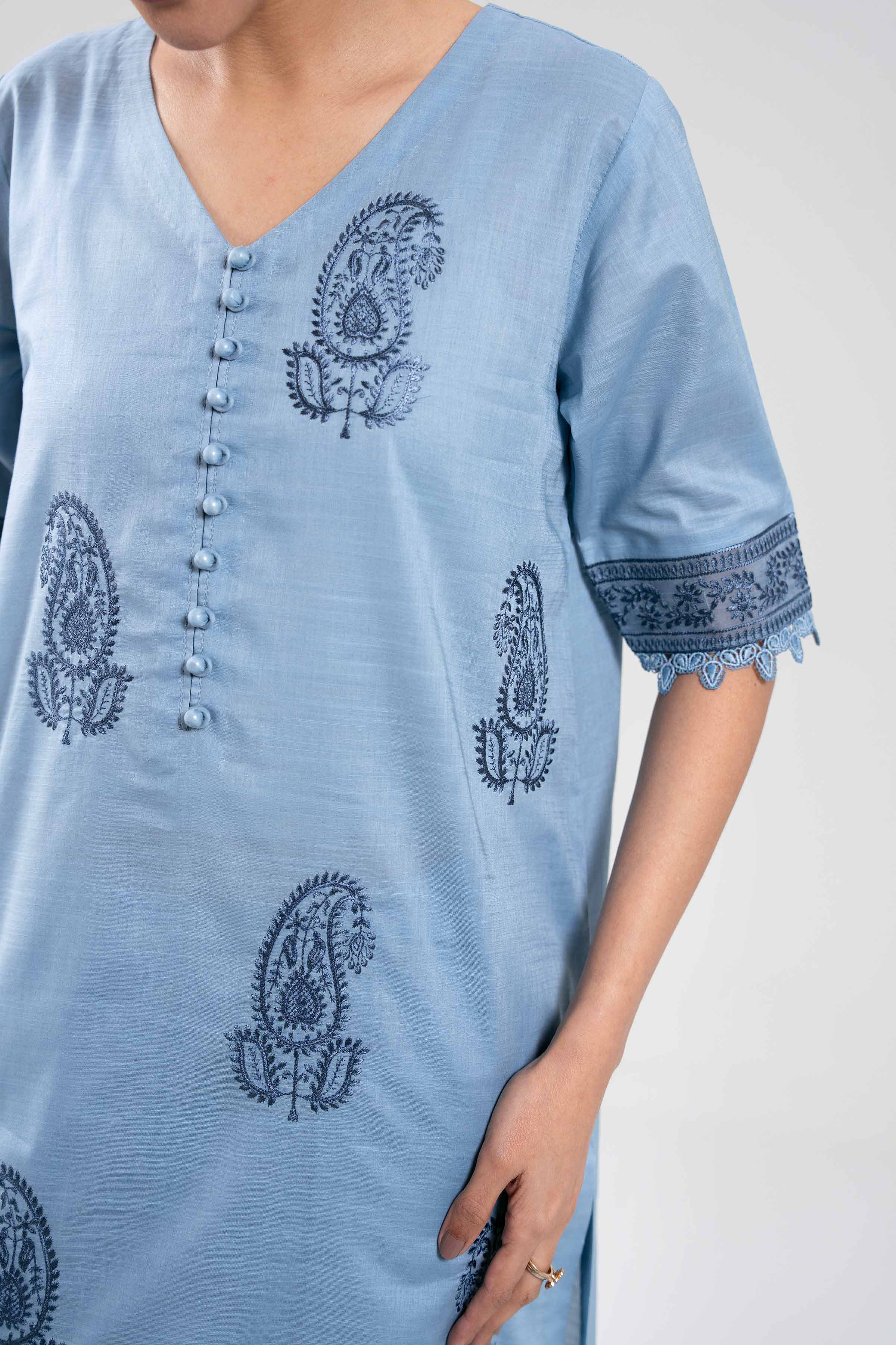 2 Piece - Embroidered Suit - 42502306