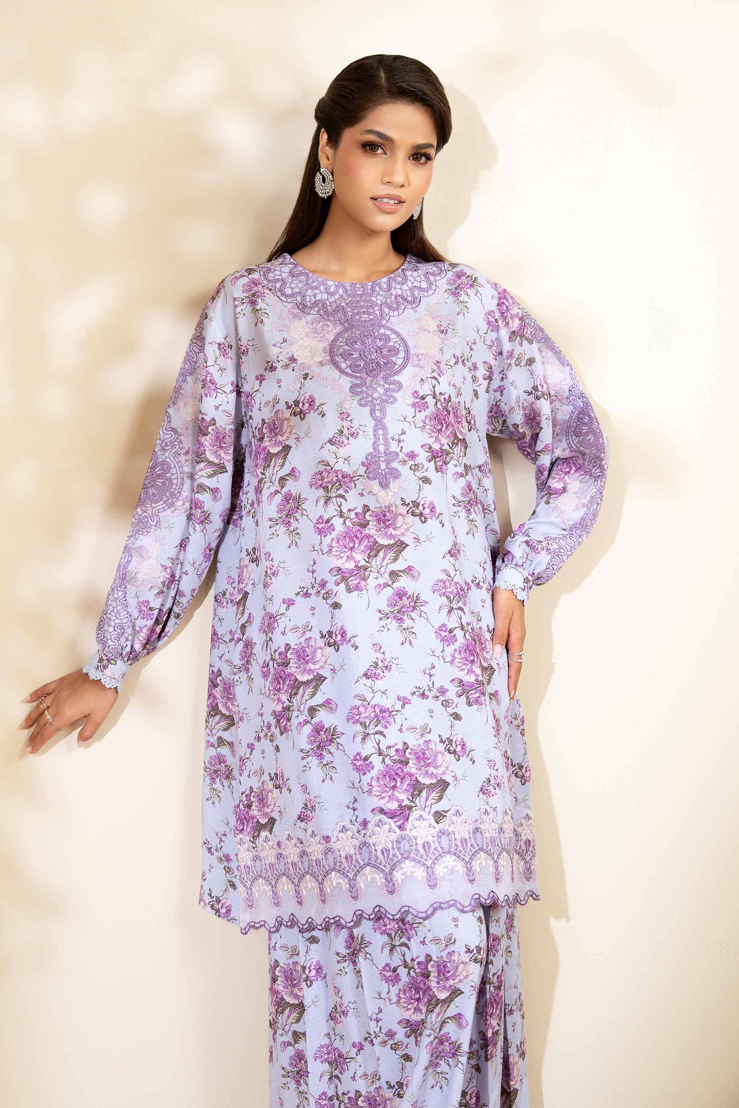 2 Piece - Printed Embroidered Suit - 42502812