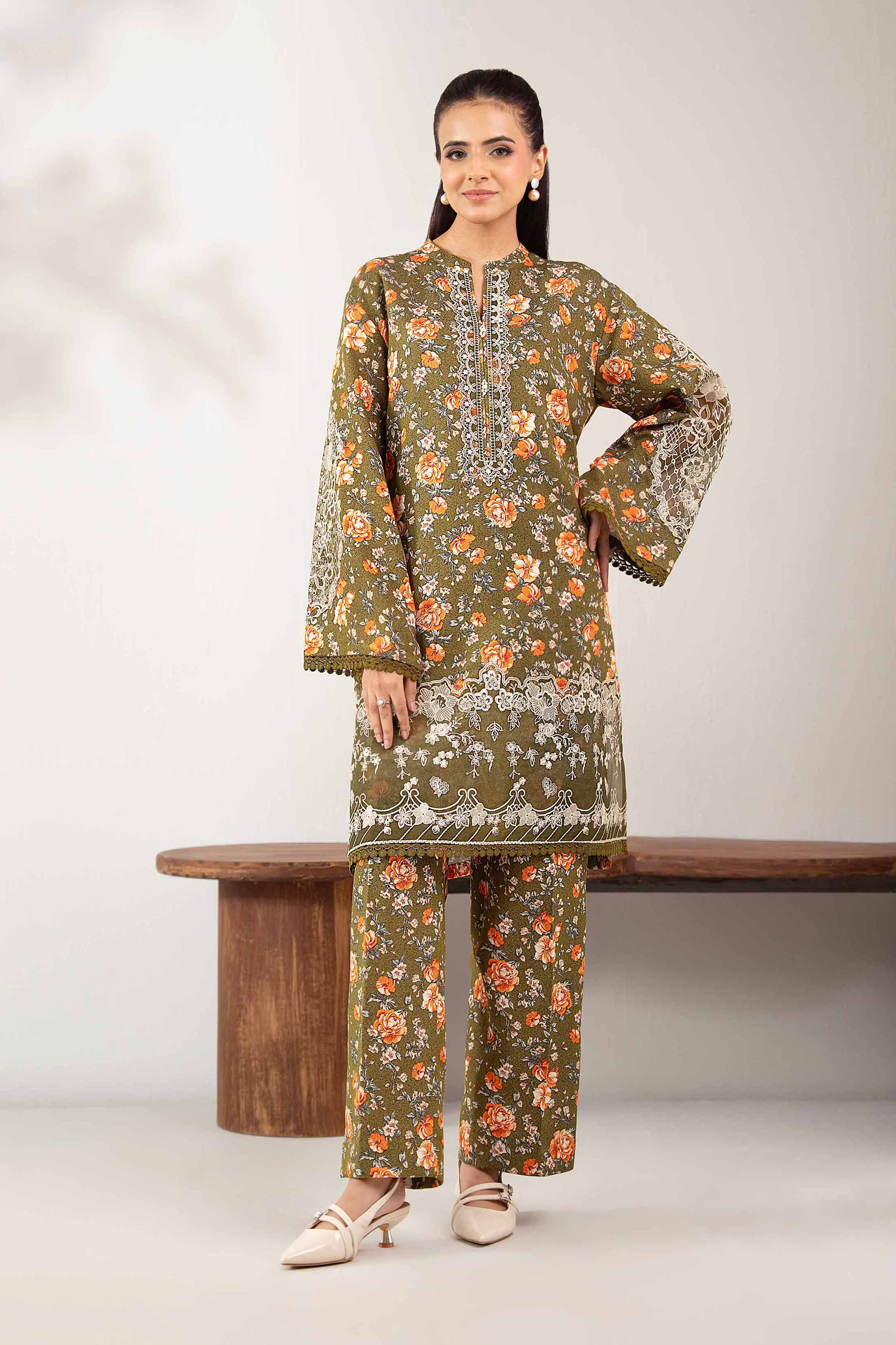 2 Piece - Printed Embroidered Suit - 42502814