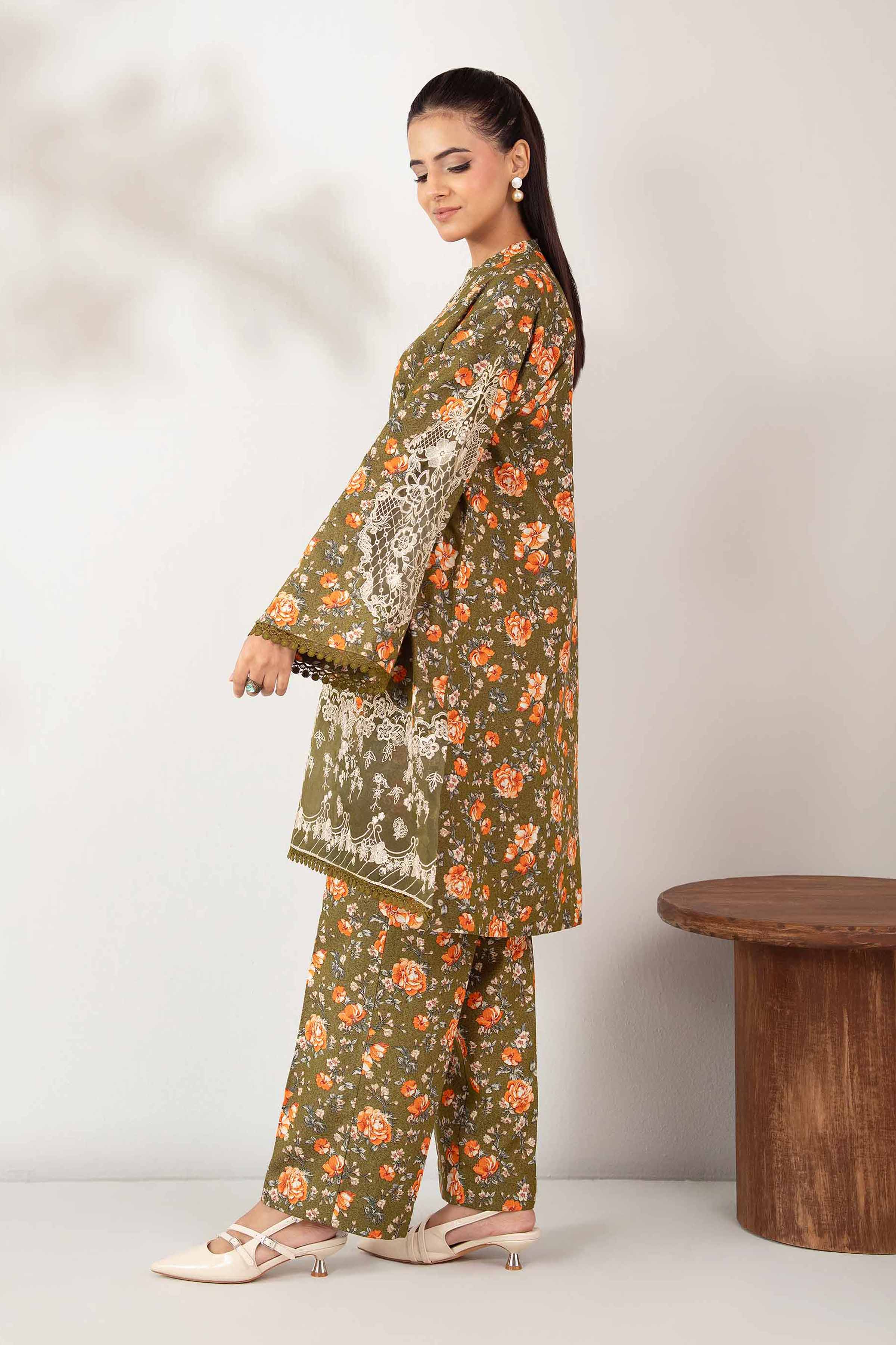 2 Piece - Printed Embroidered Suit - 42502814