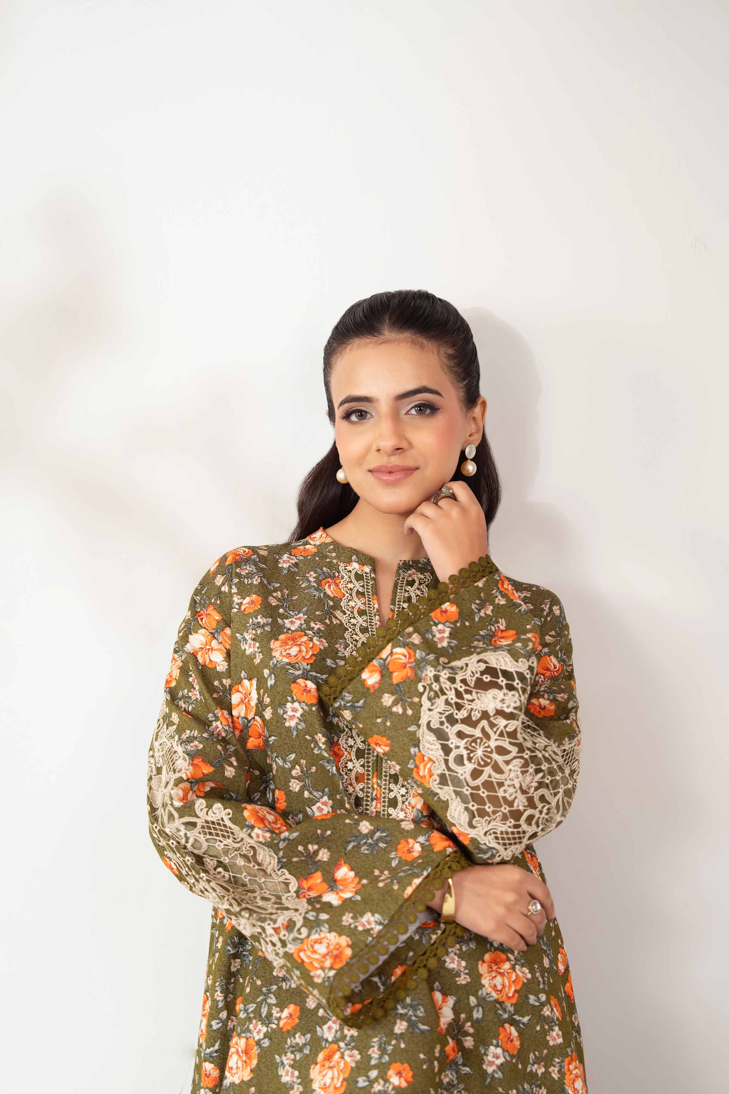 2 Piece - Printed Embroidered Suit - 42502814