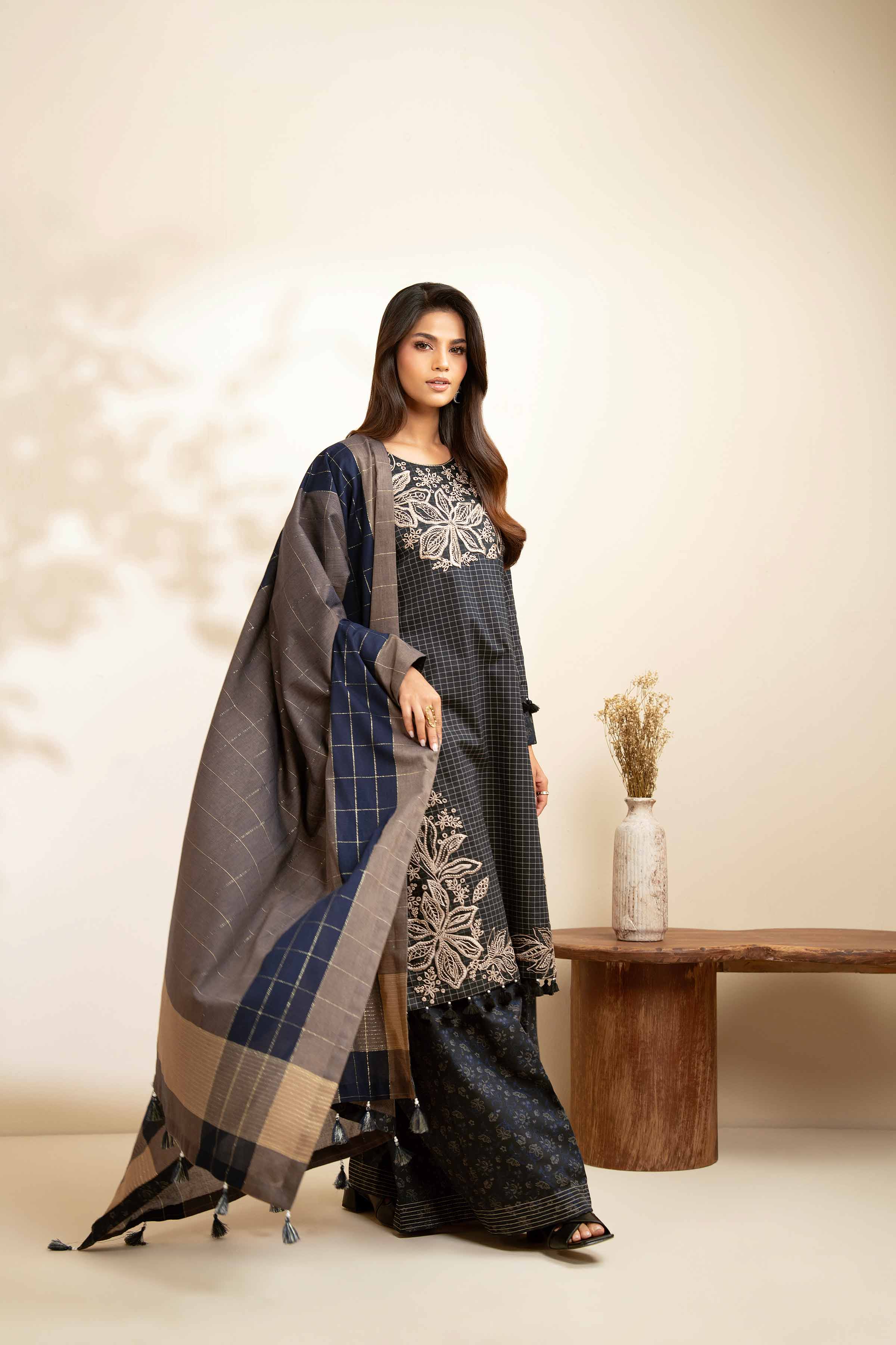 3 Piece - Printed Embroidered Suit - 42502841