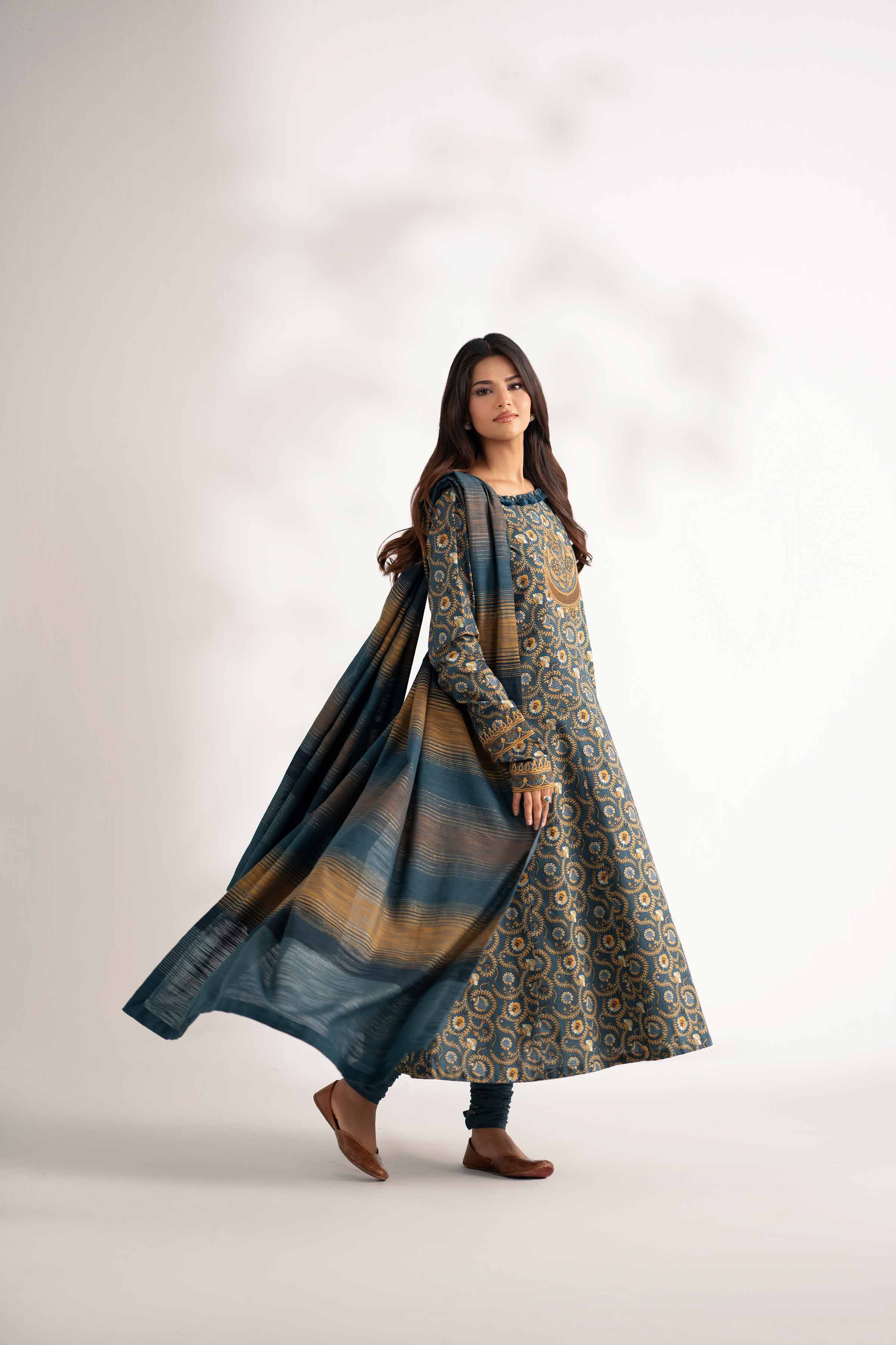 3 Piece - Printed Embroidered Suit - 42502843