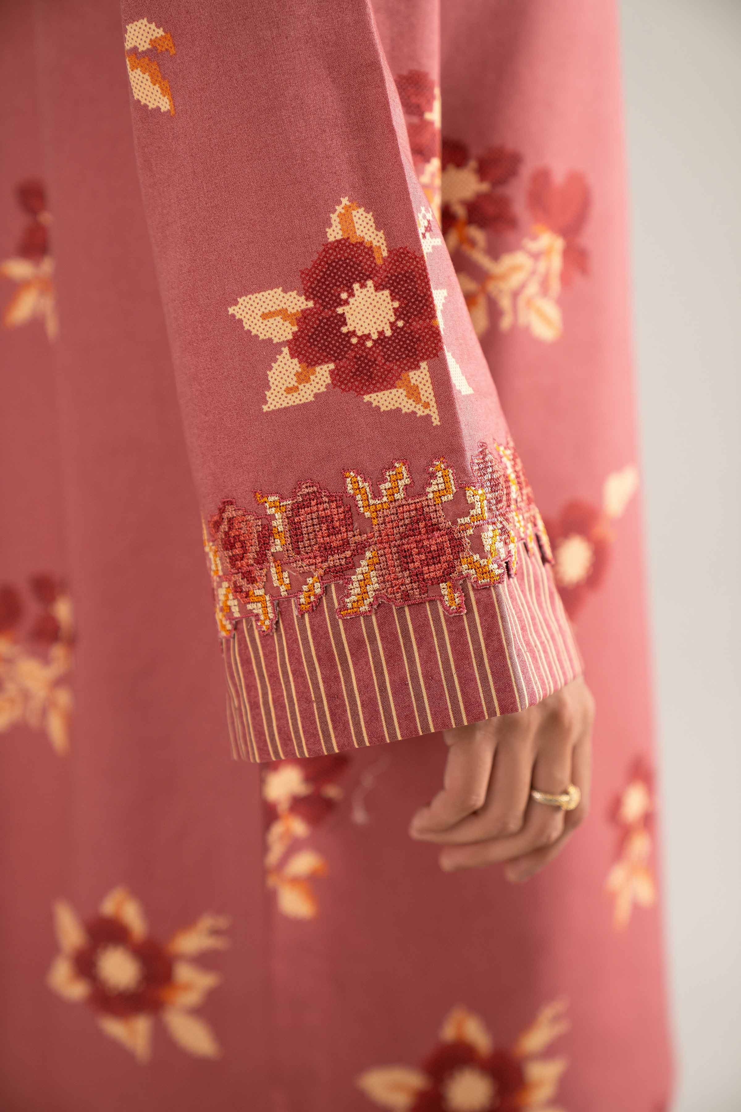 3 Piece - Printed Embroidered Suit - 42502844