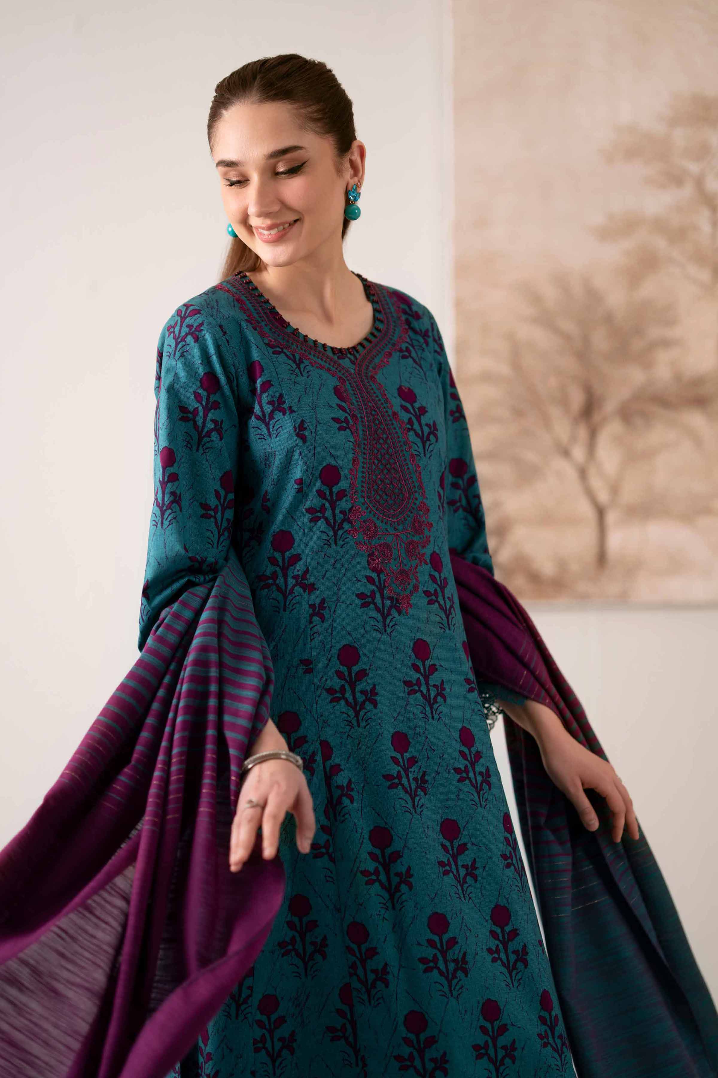 3 Piece - Printed Embroidered Suit - 42502845