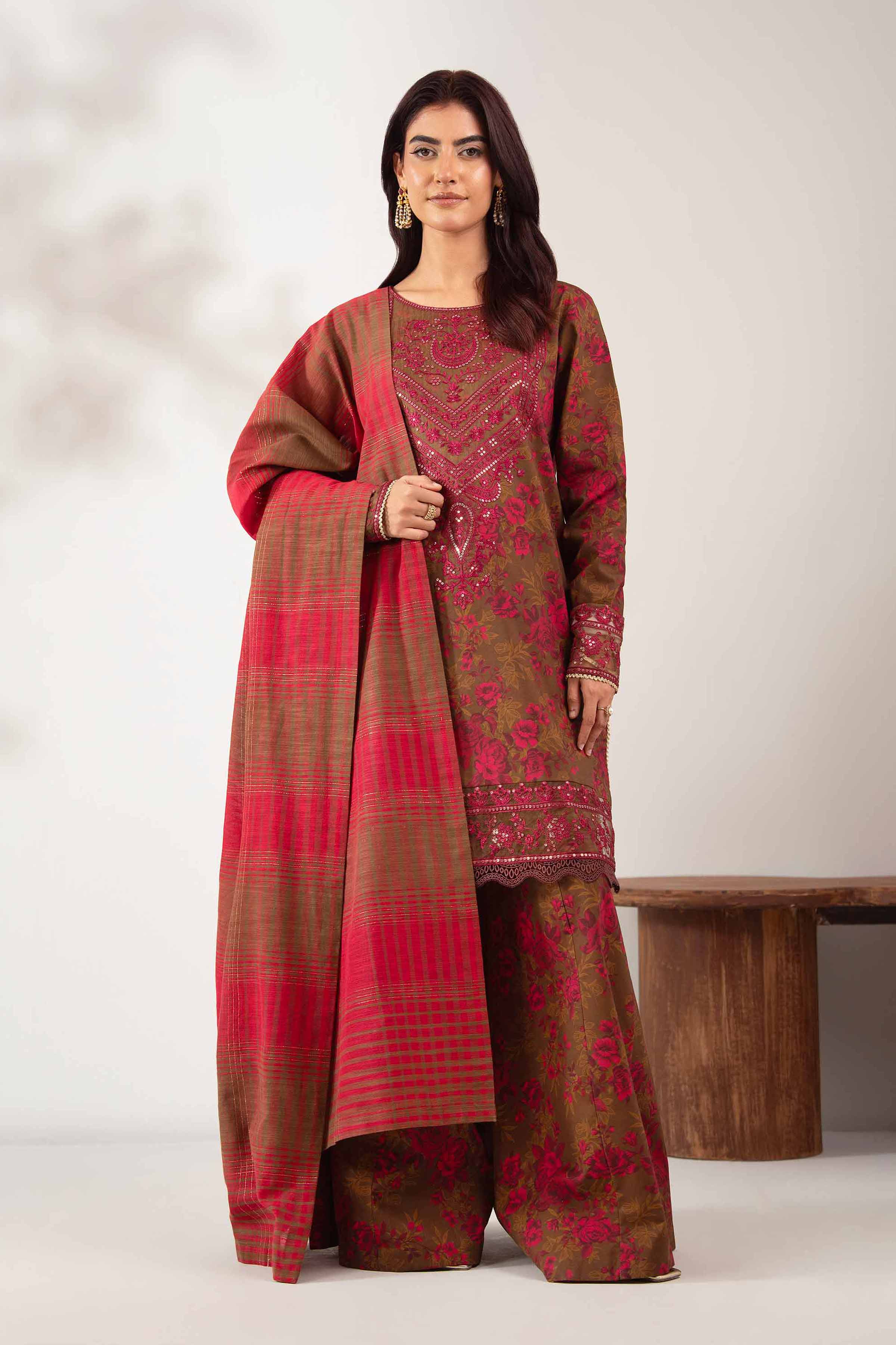 3 Piece - Printed Embroidered Suit - 42502847