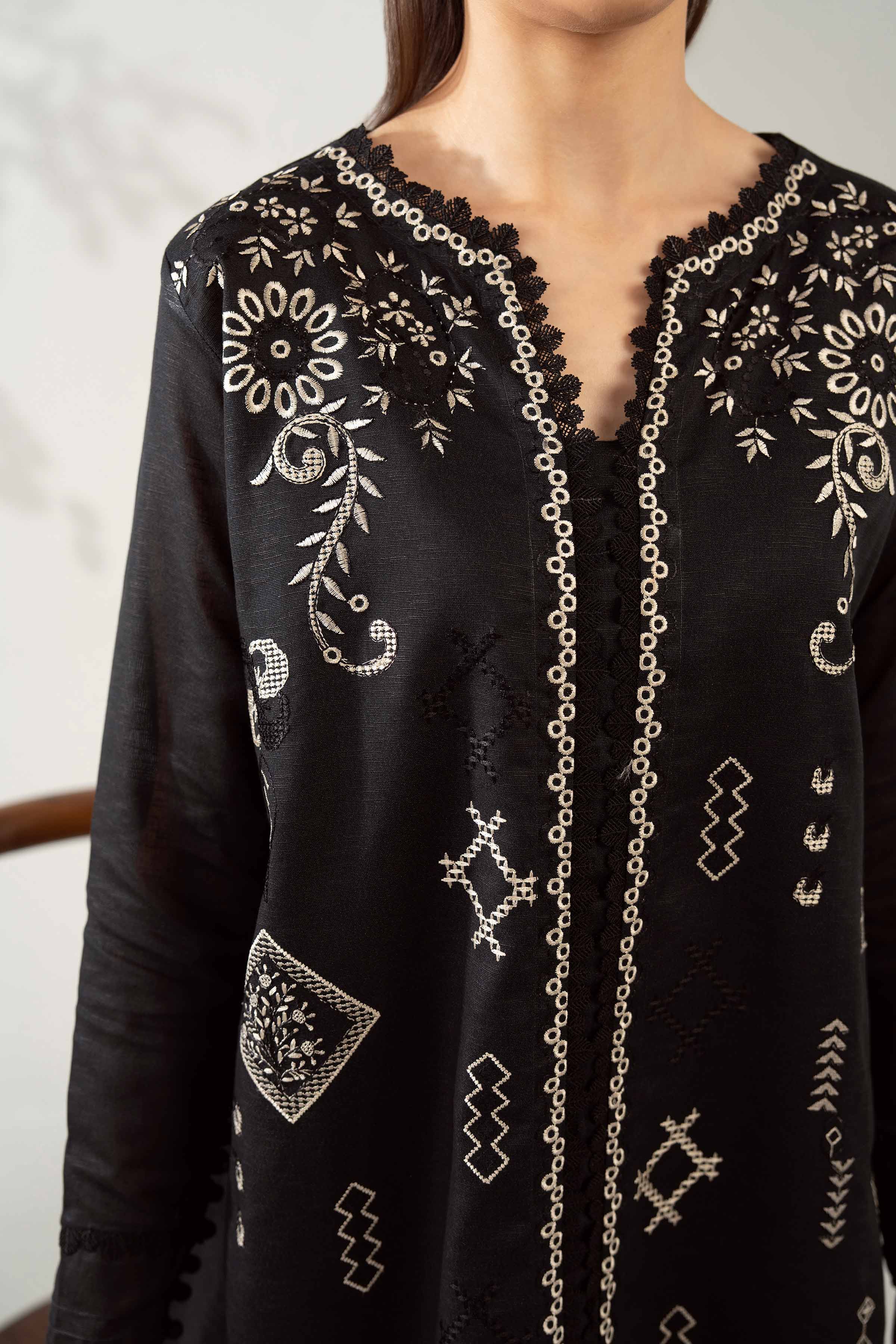 3 Piece - Printed Embroidered Suit - 42502961