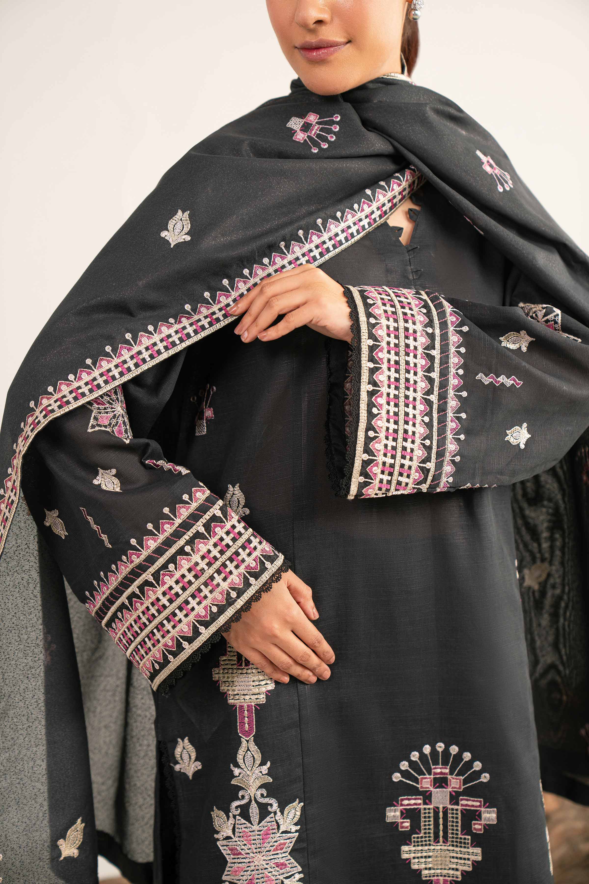 3 Piece - Embroidered Suit - 42503503