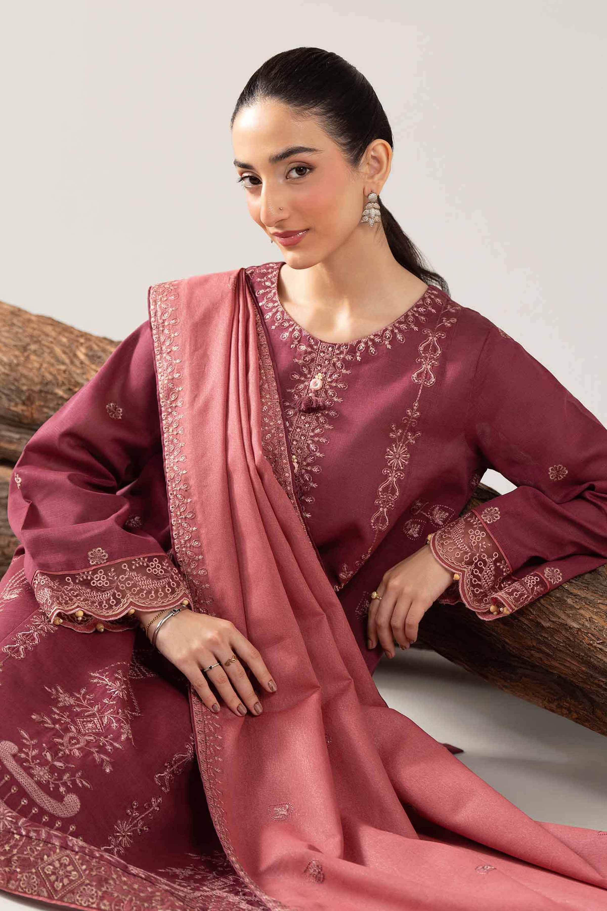 3 Piece - Embroidered Suit - 42503510