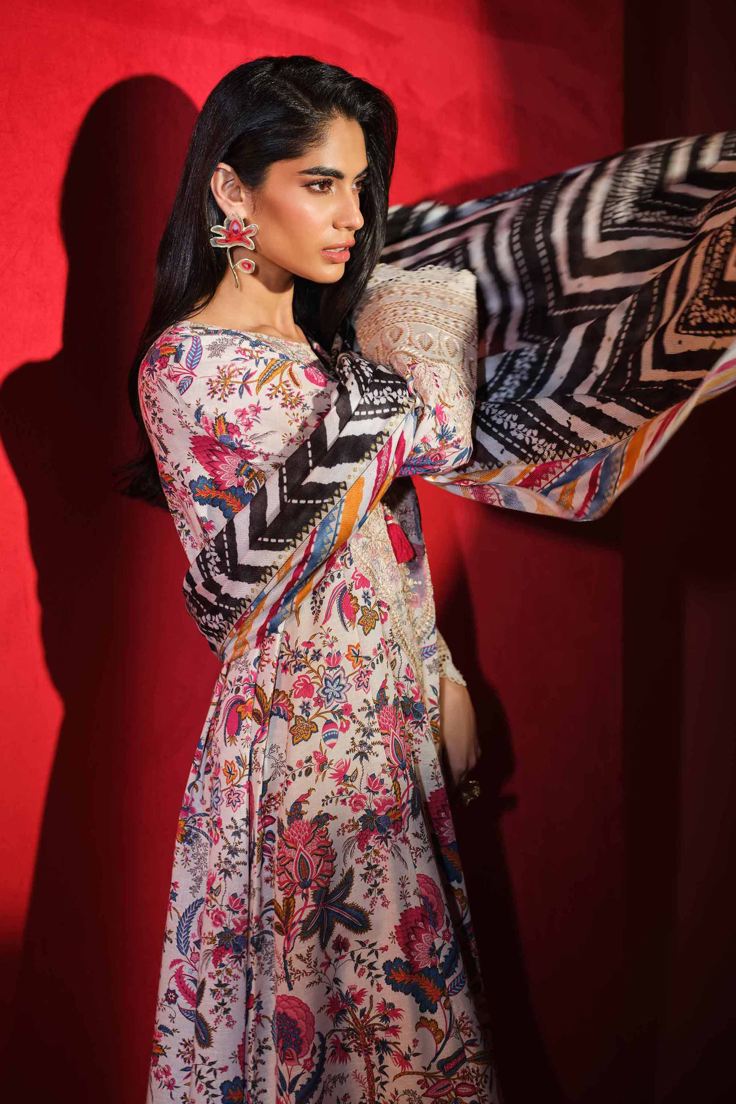 3 Piece - Printed Embroidered Suit - 42503528