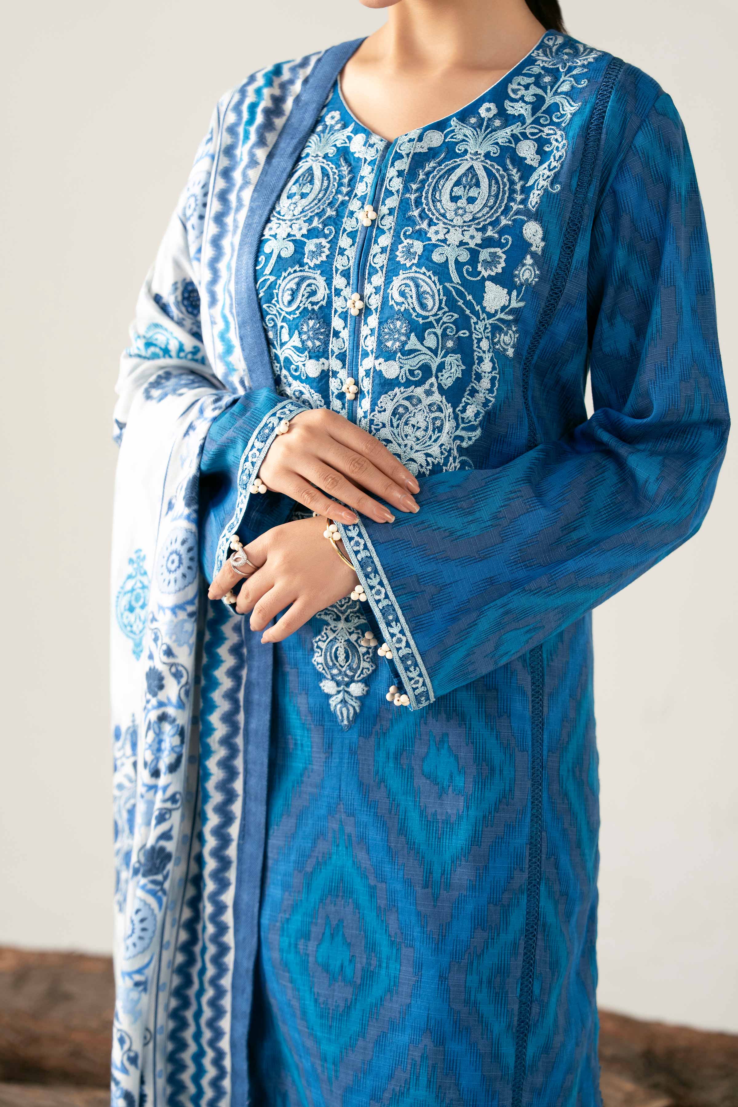 3 Piece - Embroidered Suit - 42503534