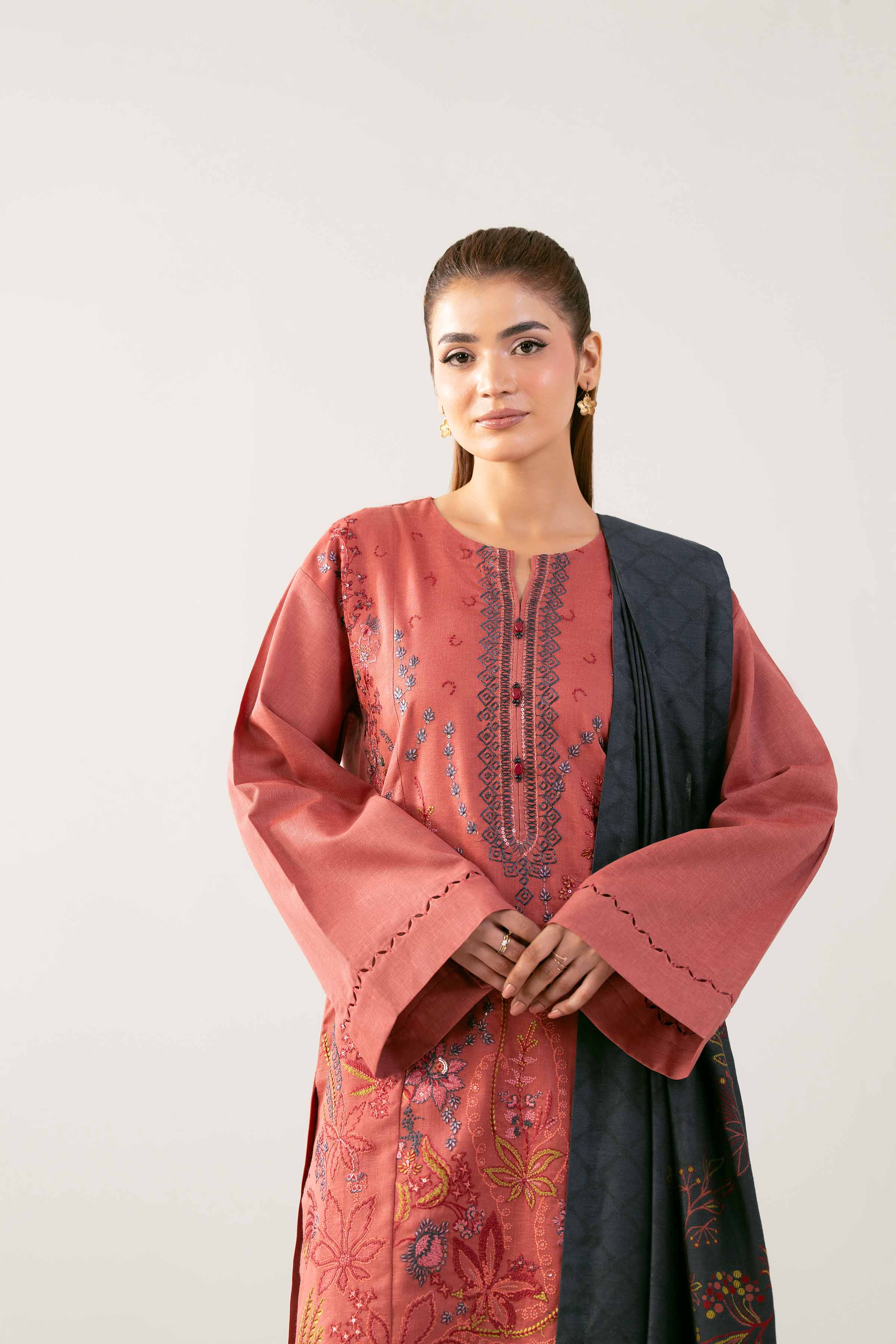 3 Piece - Embroidered Suit - 42503568