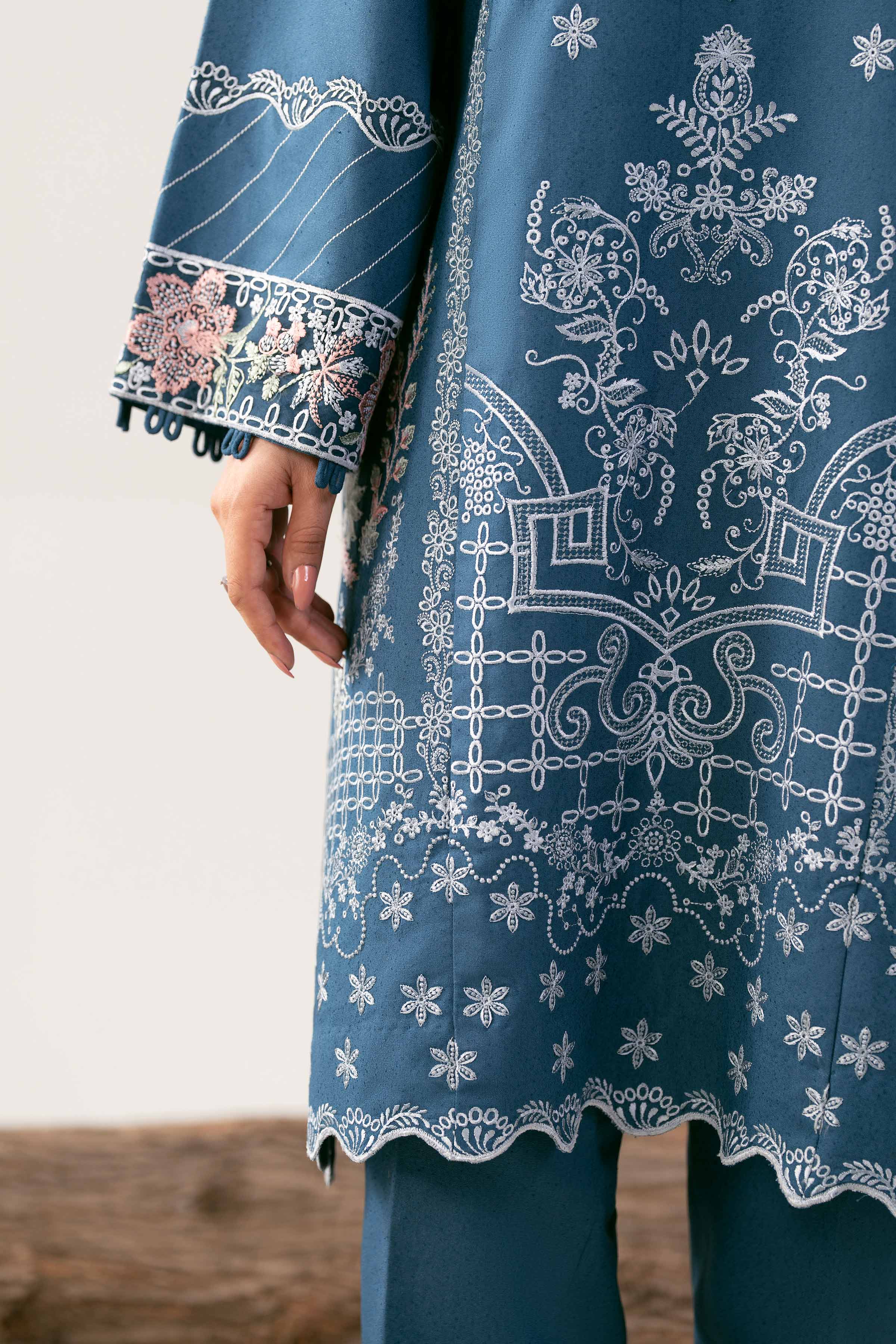 3 Piece - Embroidered Suit - 42503593