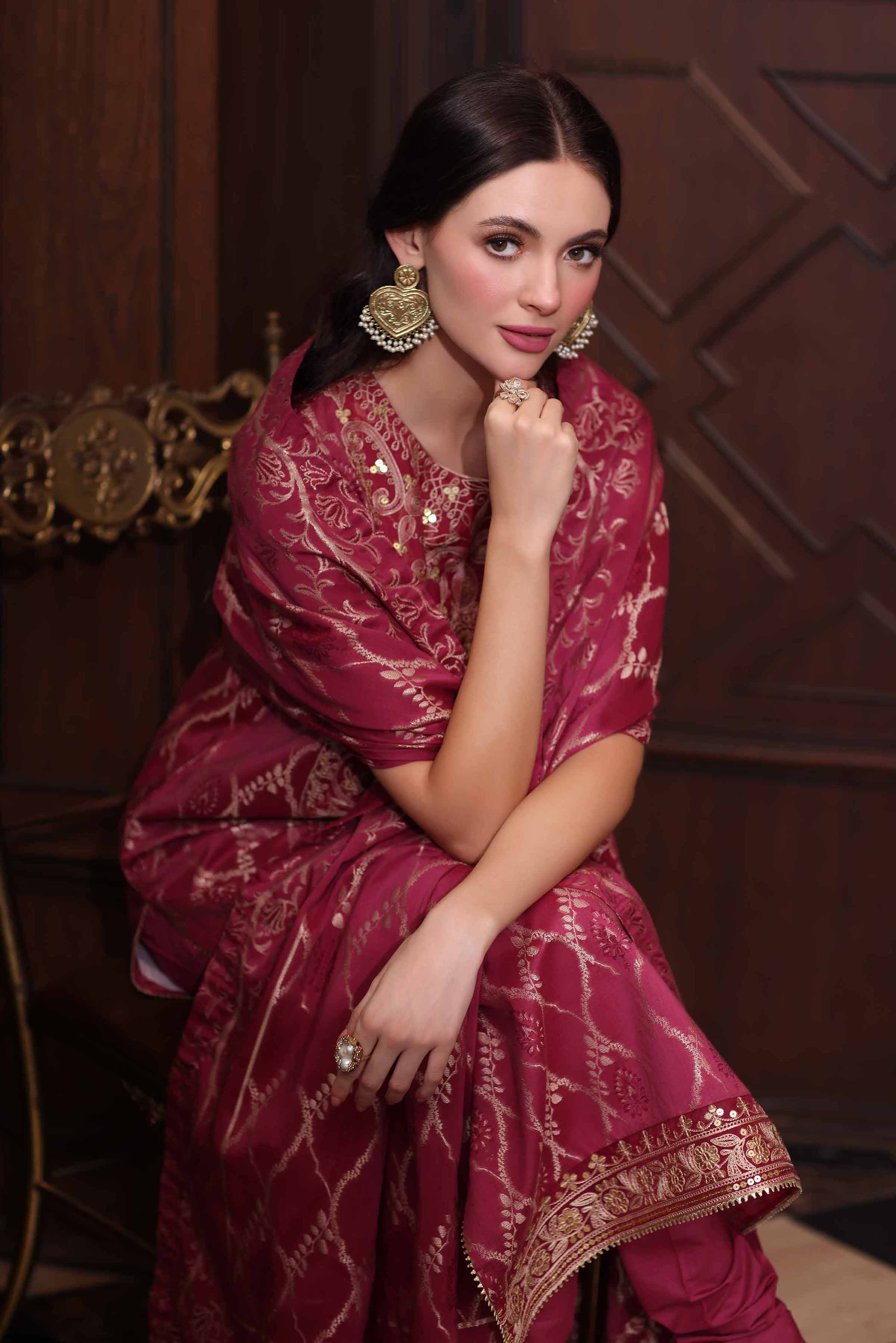 3 Piece - Embroidered Suit - 42503597