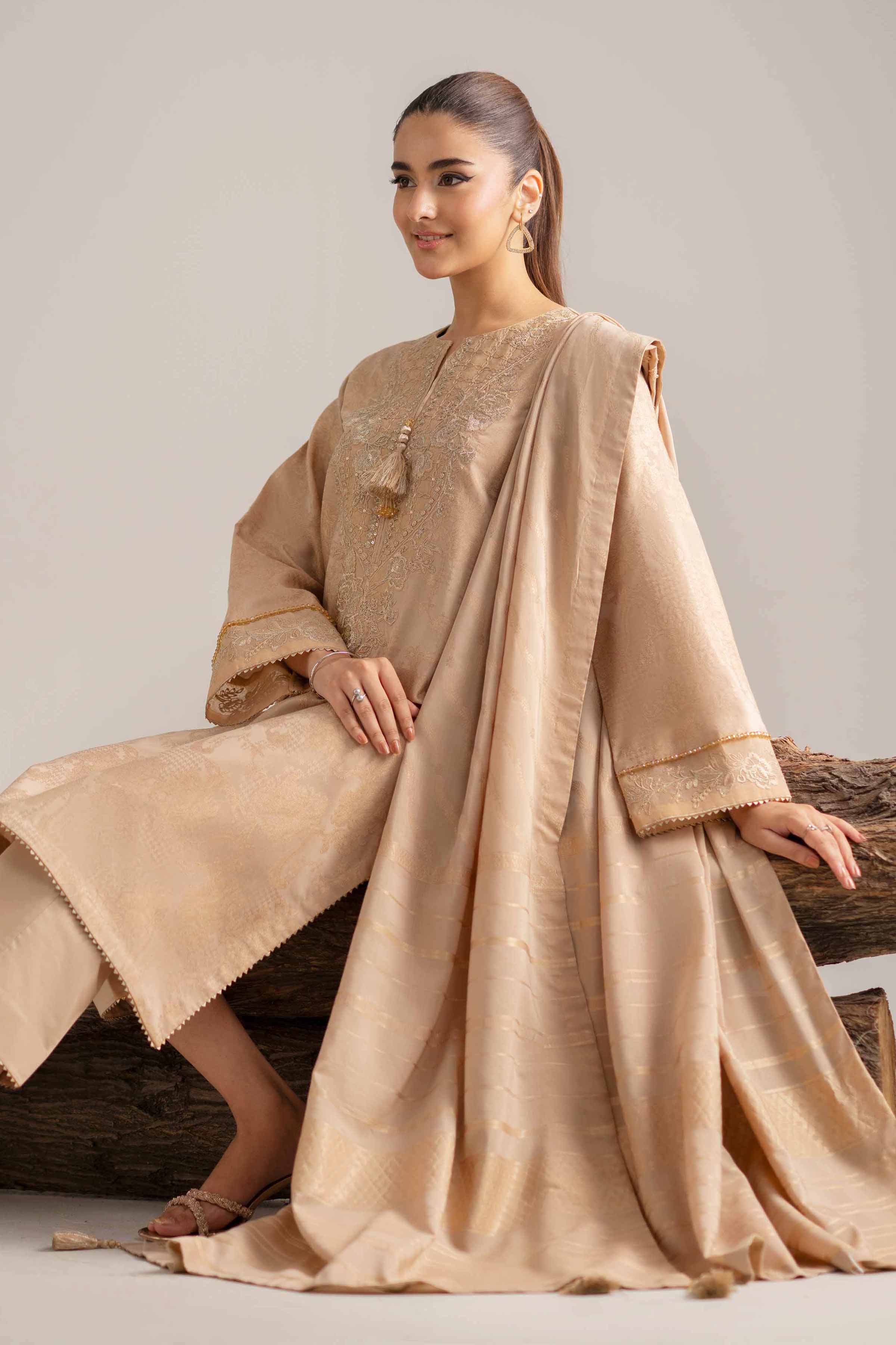 3 Piece - Embroidered Suit - 42503598