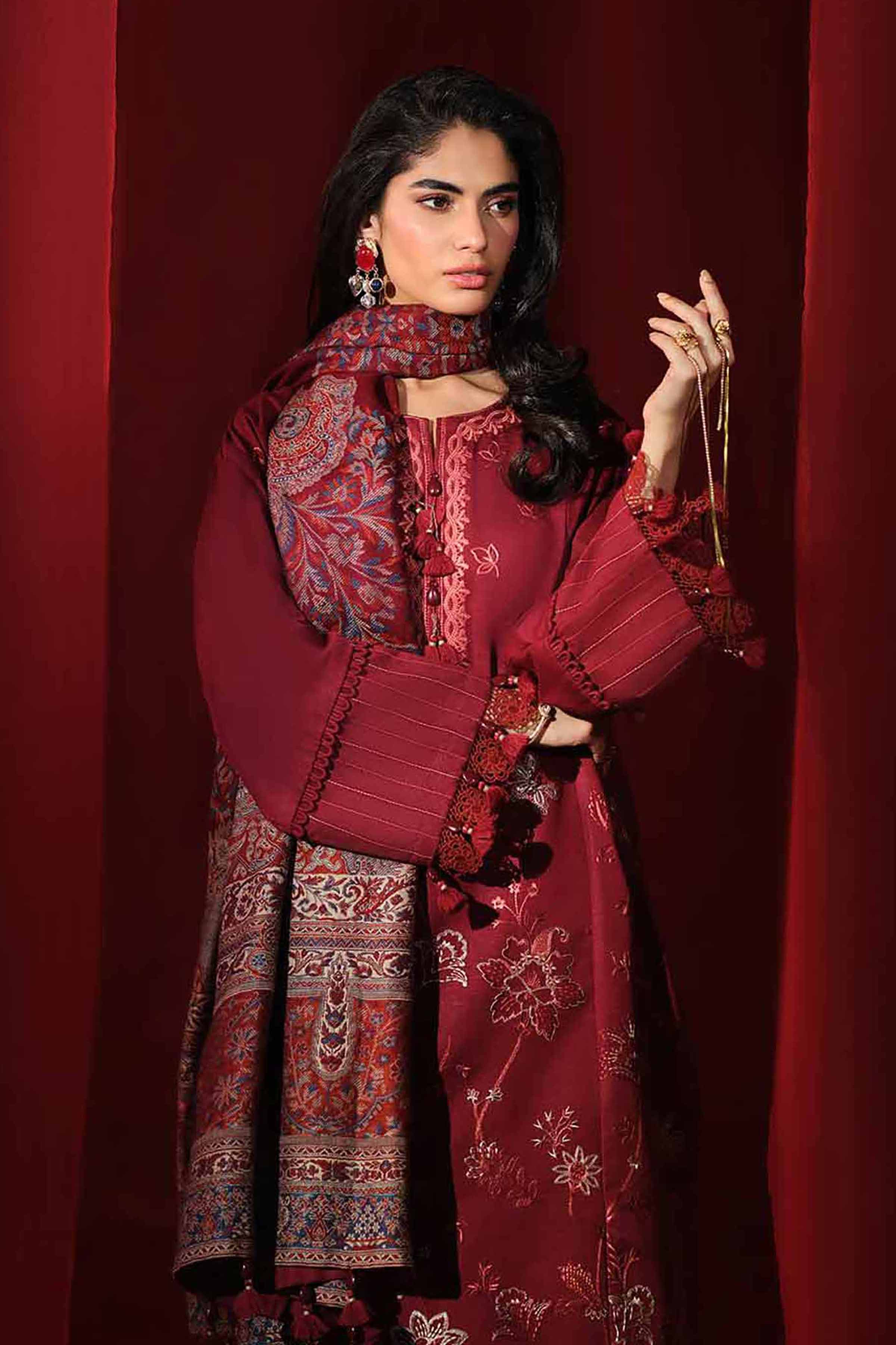 3 Piece - Embroidered Suit - 42503606