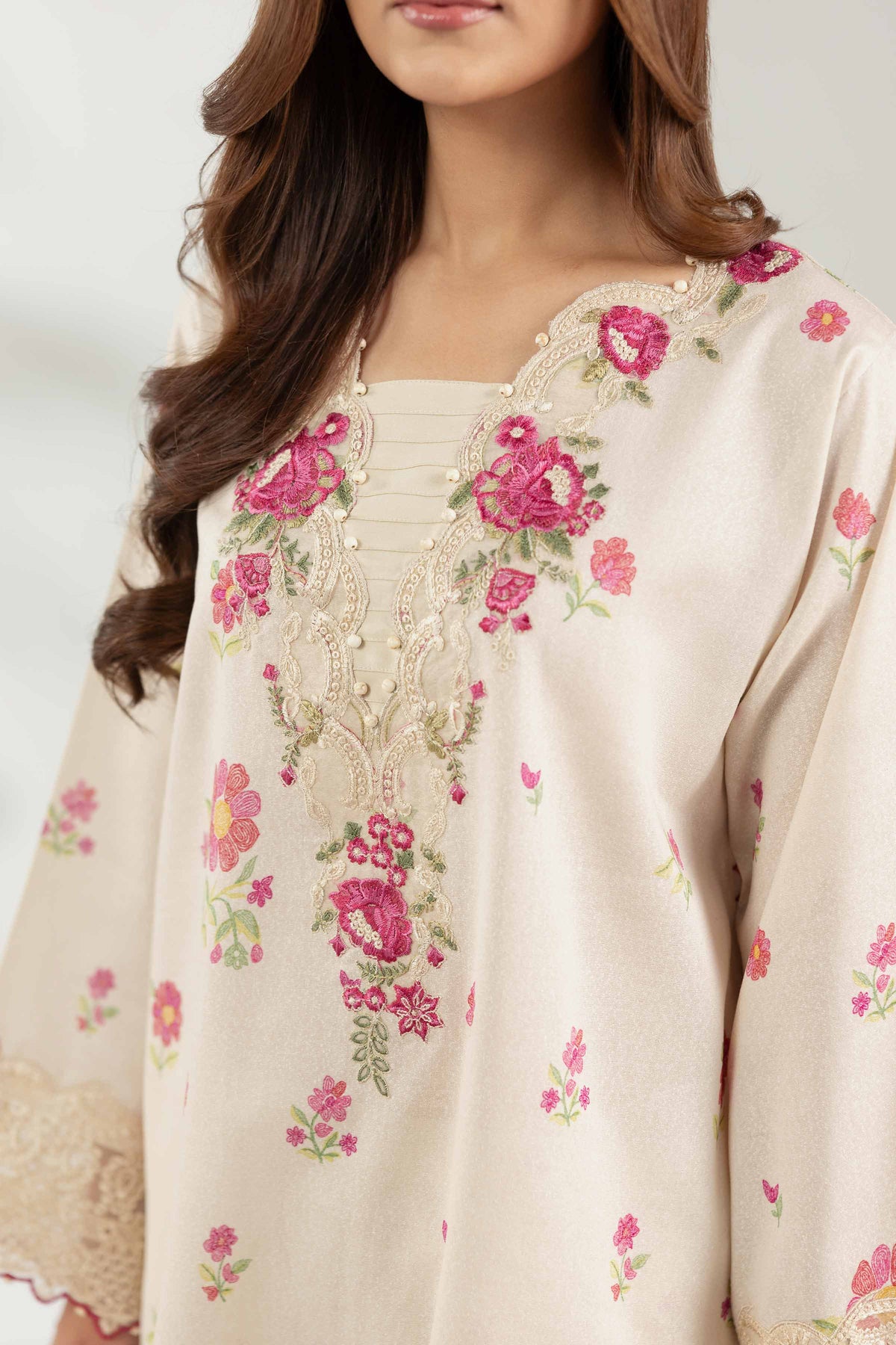 2 Piece - Printed Embroidered Suit - 42503613
