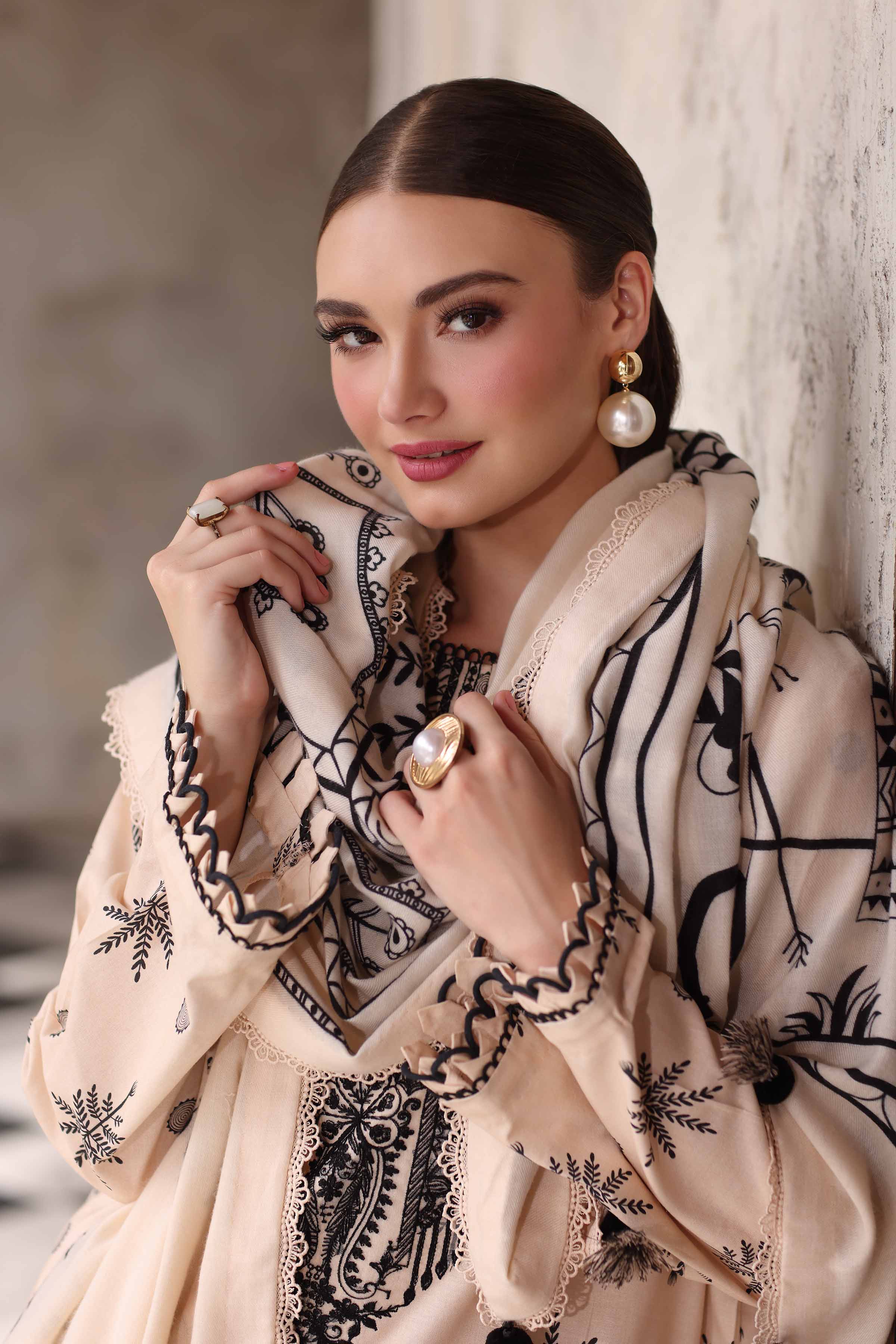 3 Piece - Printed Embroidered Suit - 42503724