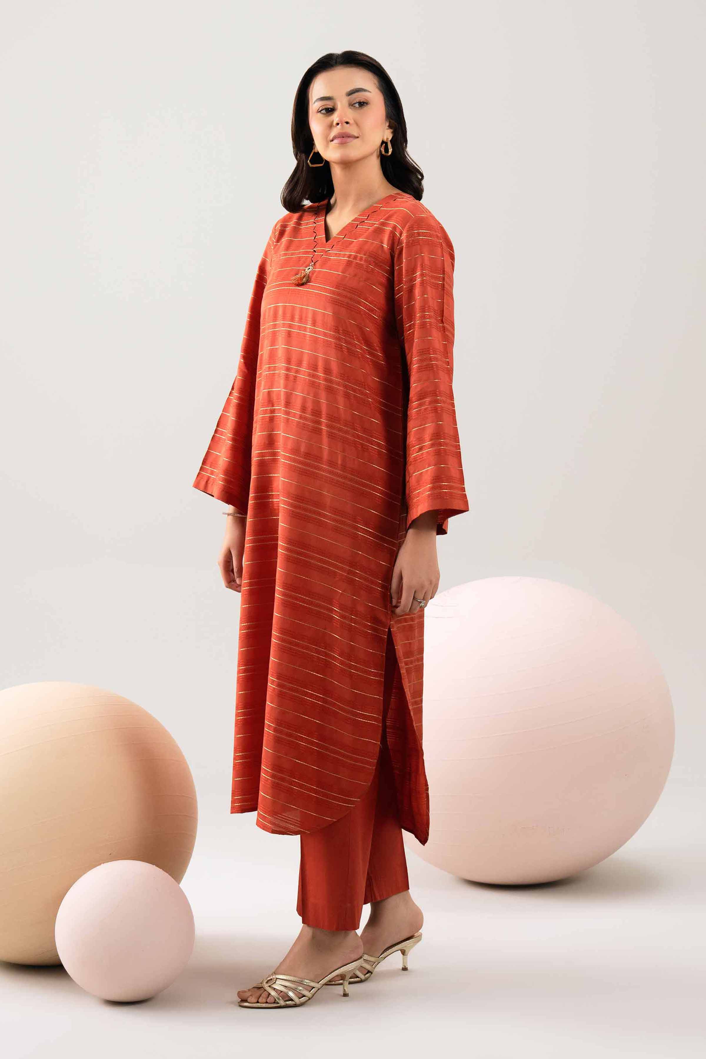 1 Piece - Dyed Loose Fabric - 42503995