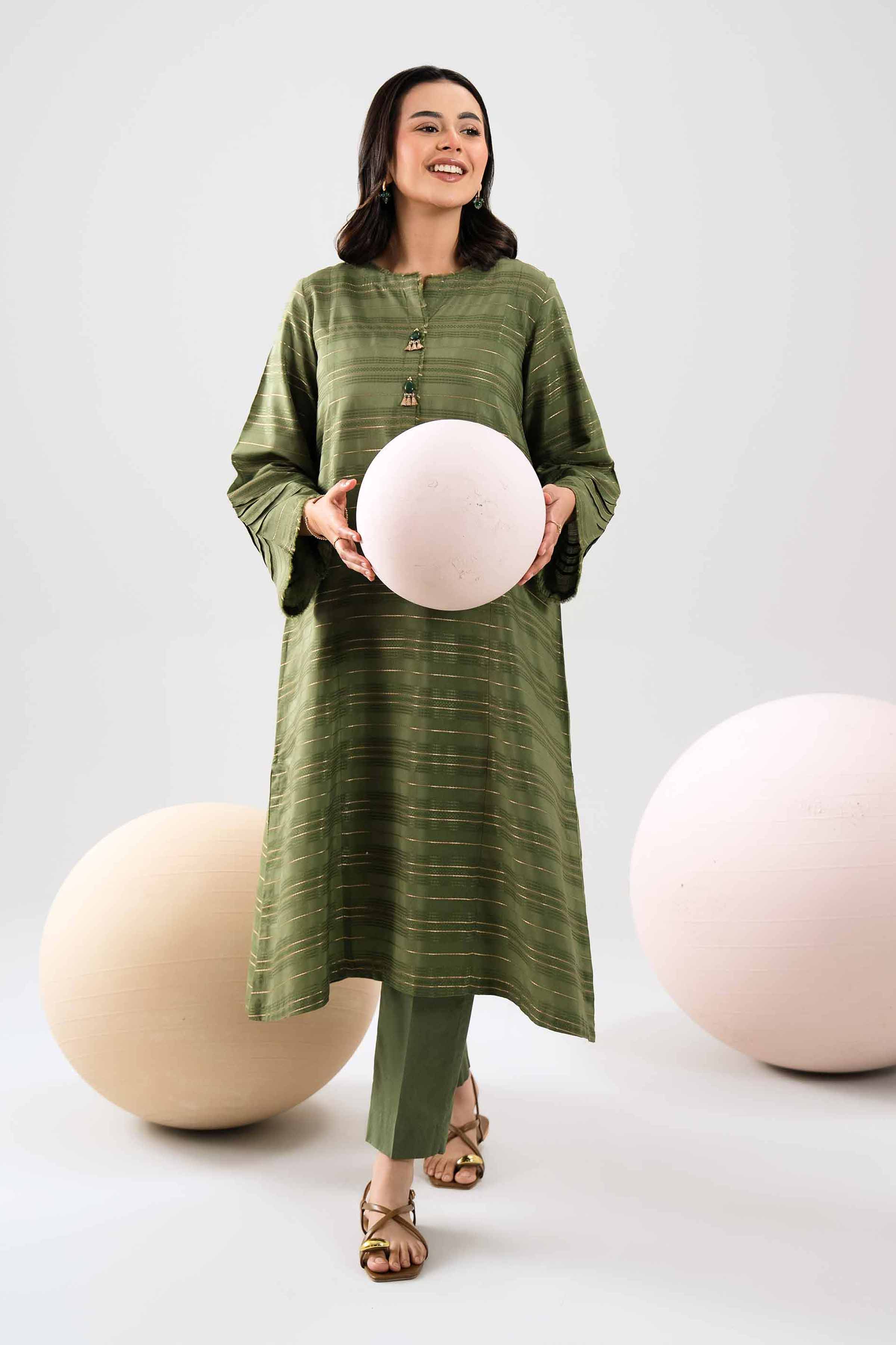 1 Piece - Dyed Loose Fabric - 42503996
