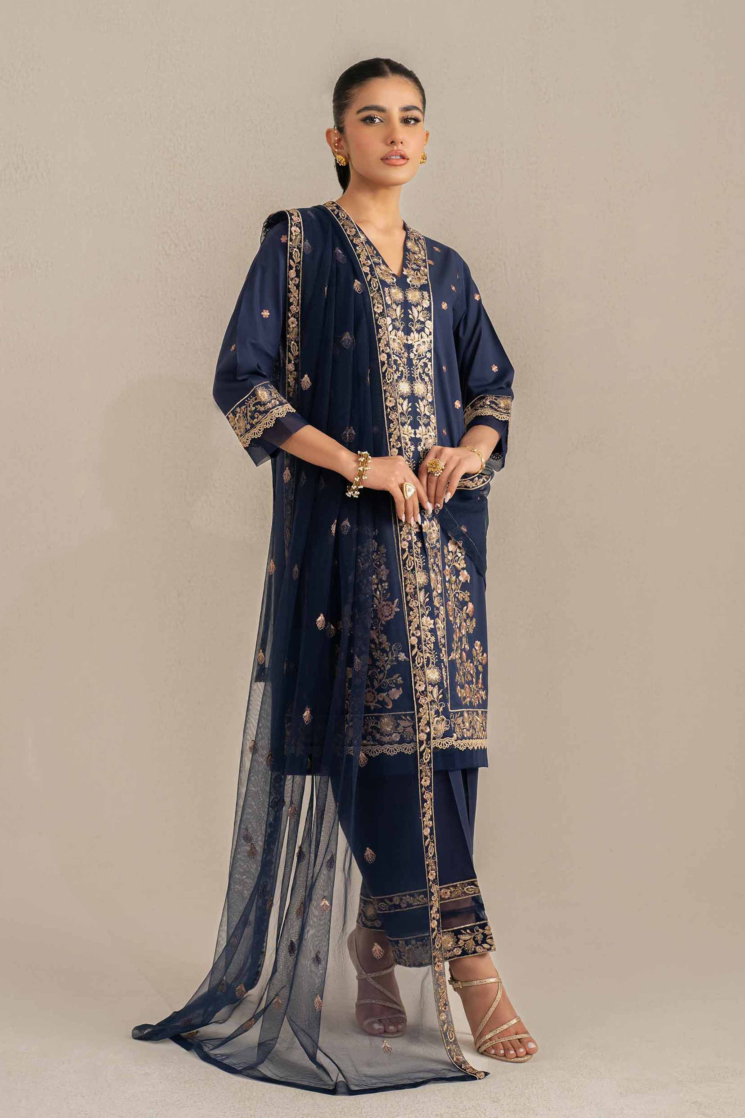 3 Piece - Embroidered Suit - 42519115