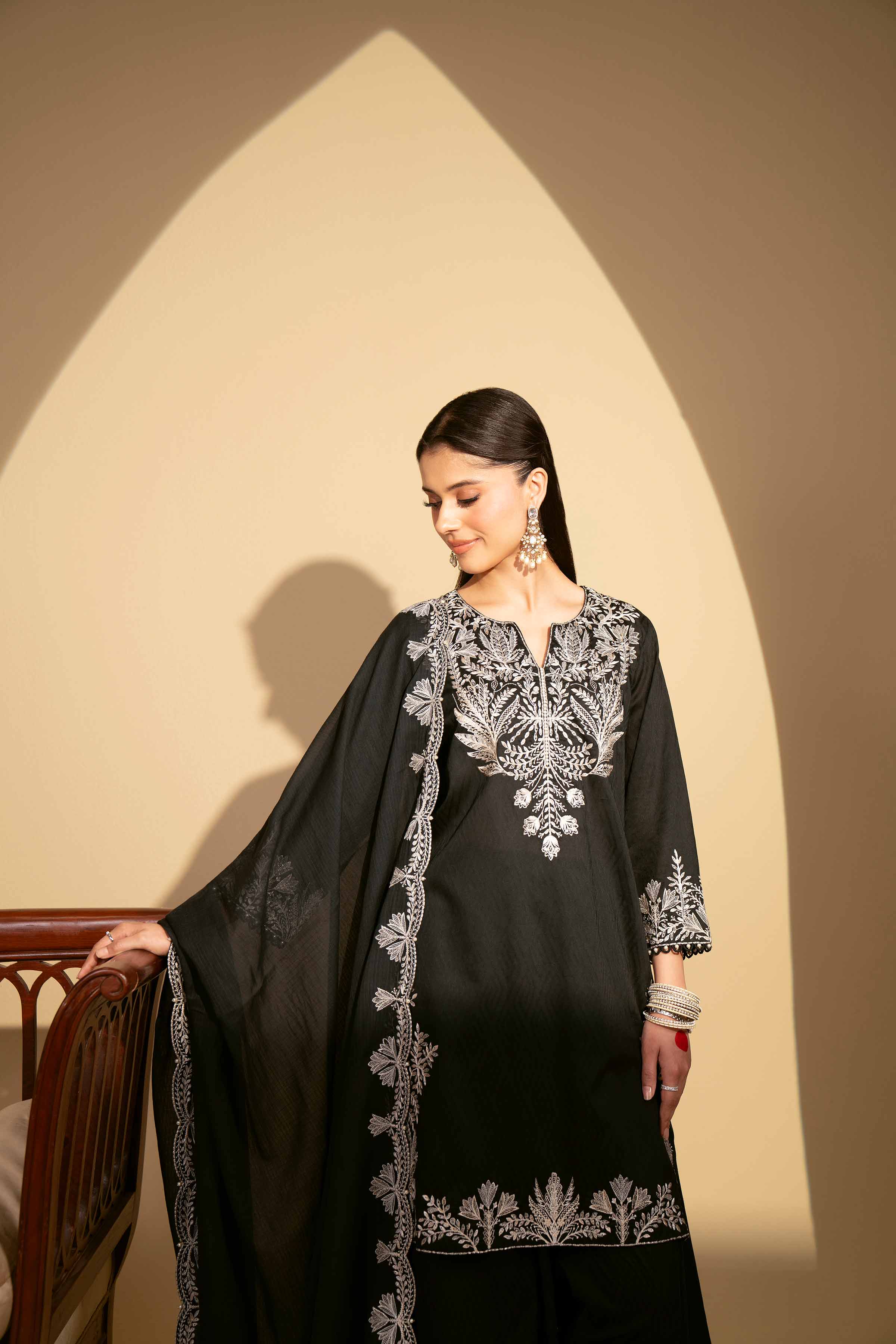 3 Piece - Embroidered Suit - 42519136