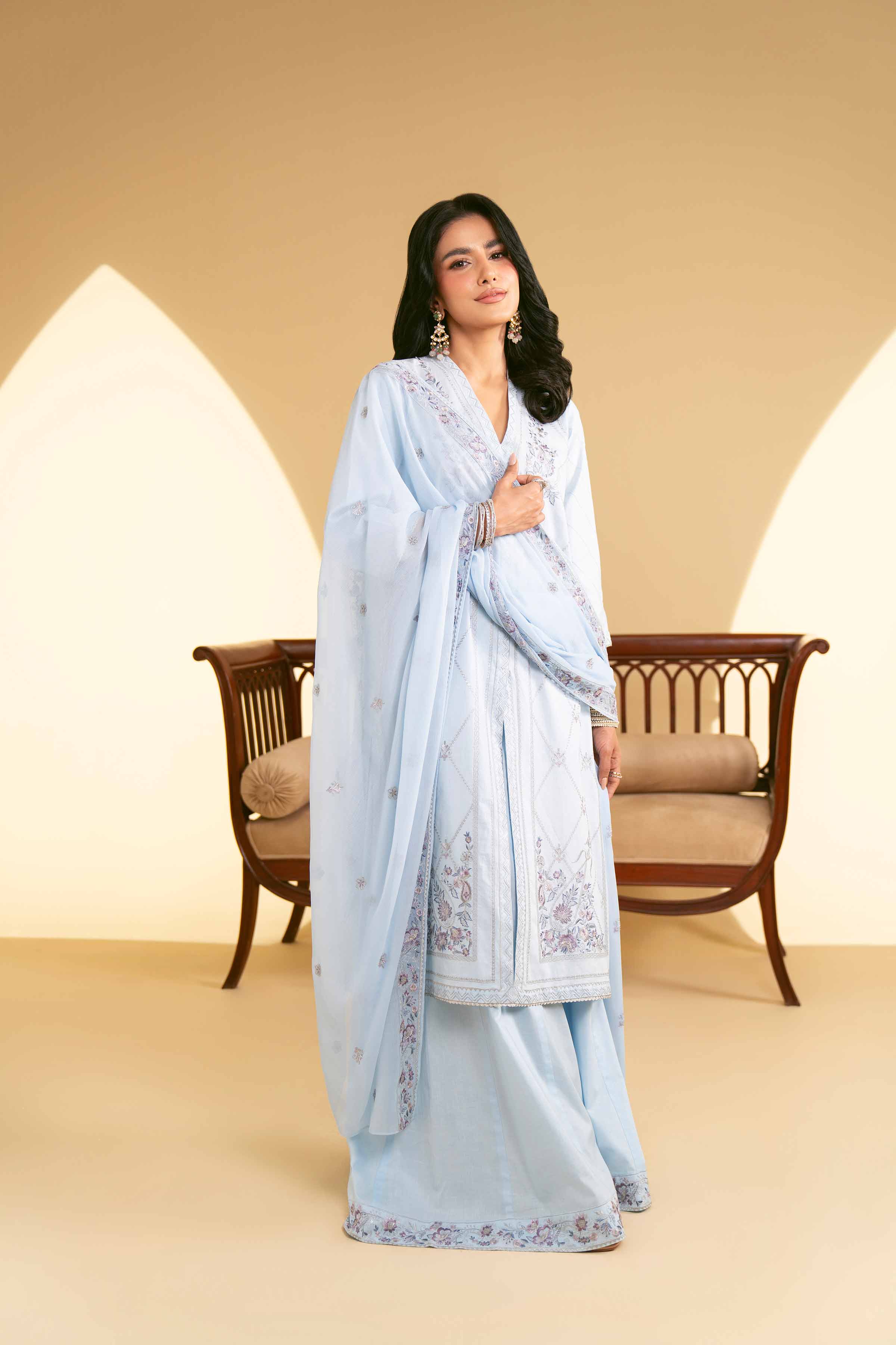3 Piece - Embroidered Suit - 42519197