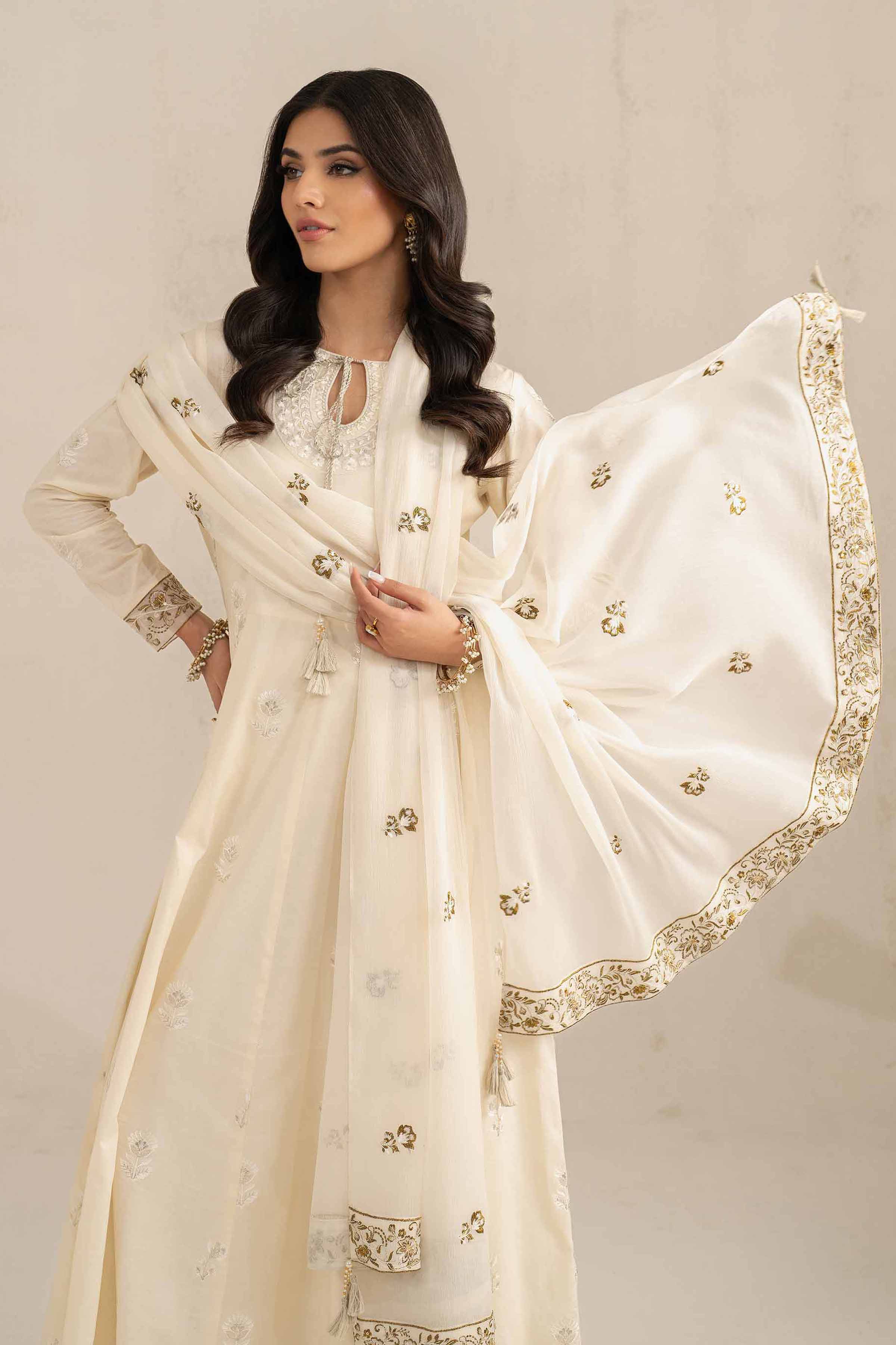2 Piece - Embroidered Suit - 42519198