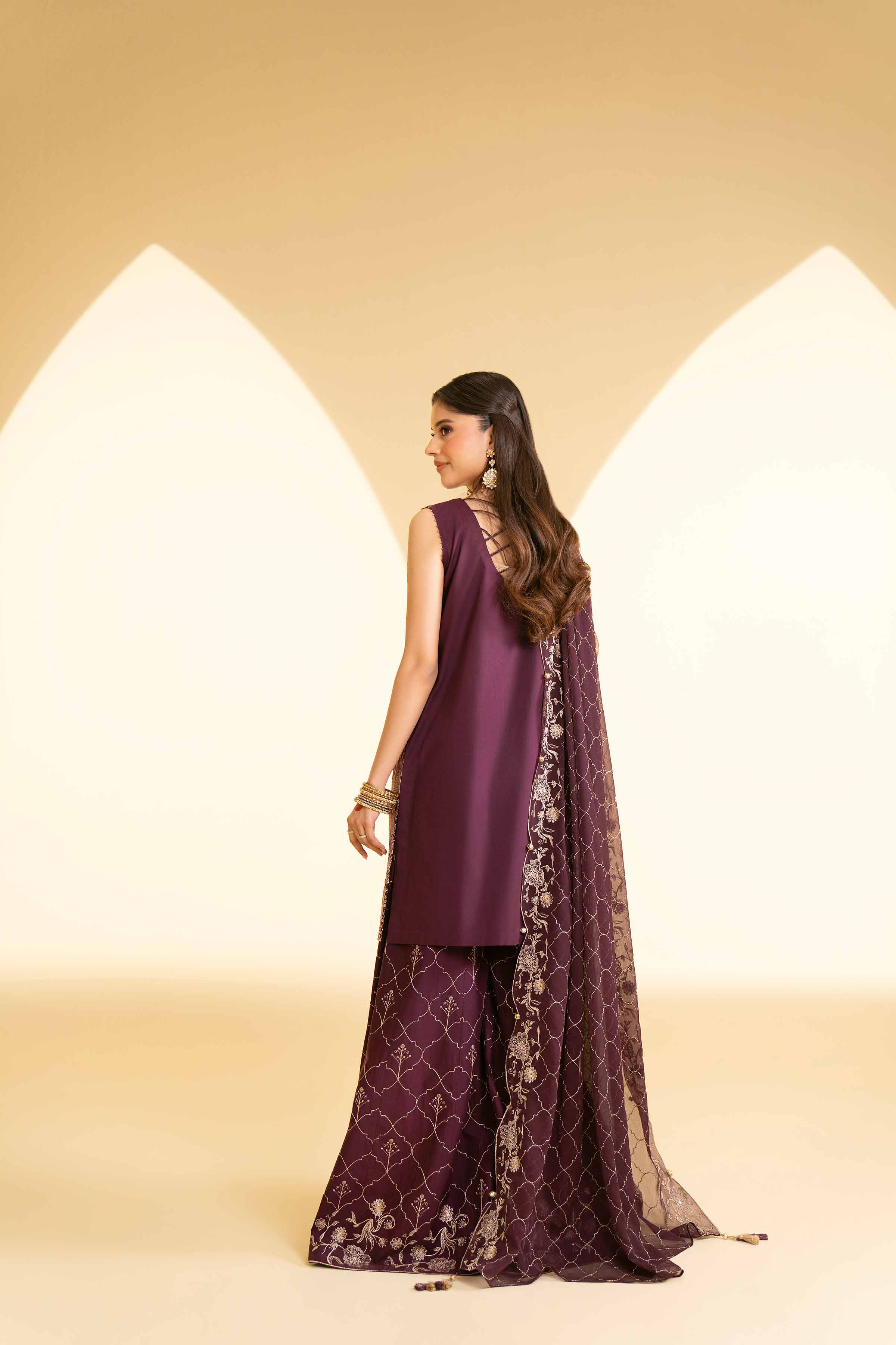 3 Piece - Embroidered Suit - 42519204