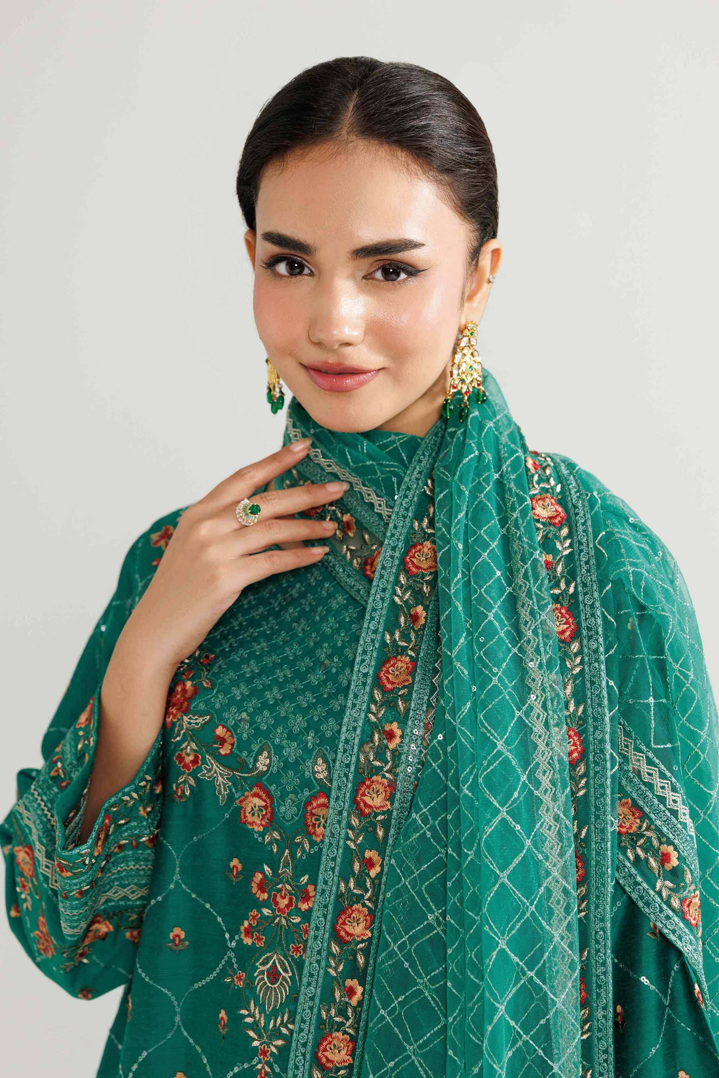 3 Piece - Embroidered Suit - 42519545