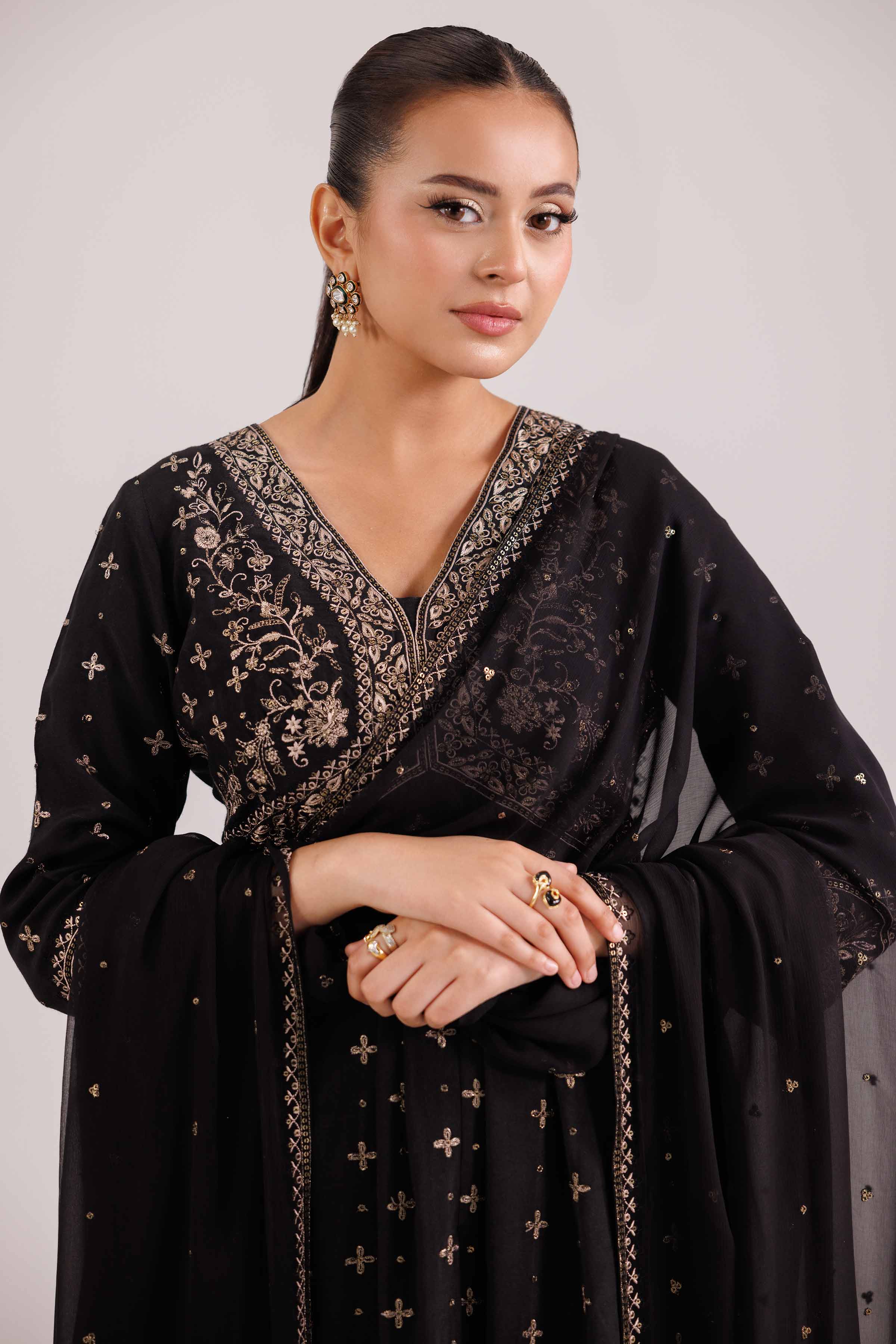 3 Piece - Embroidered Suit - 42519600