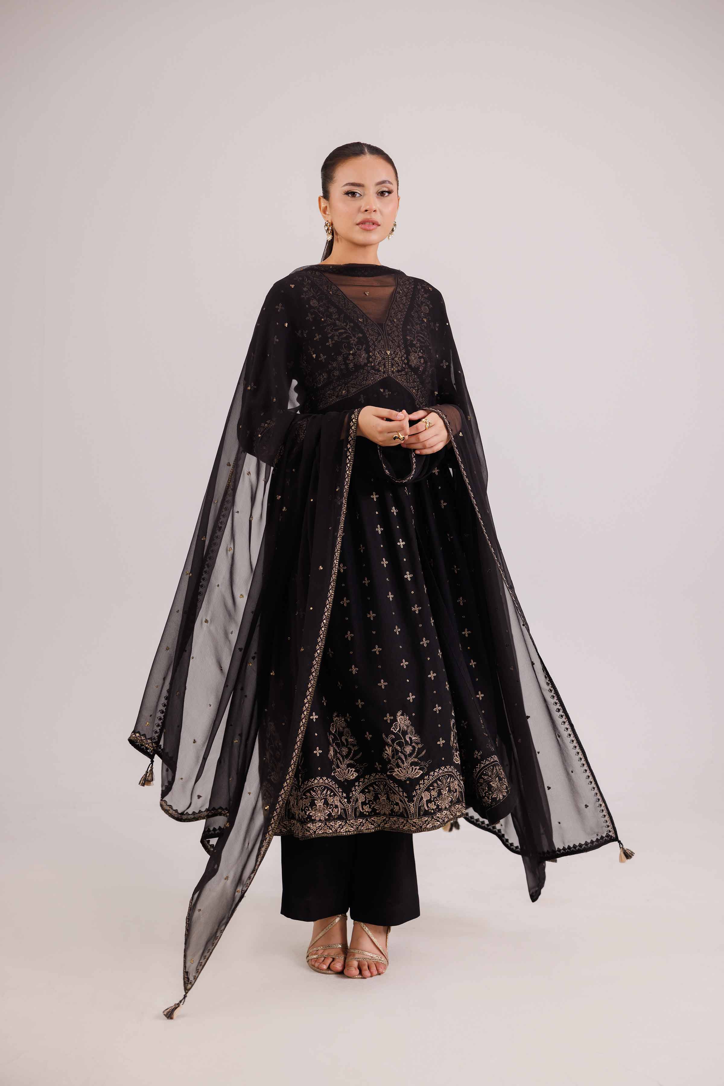 3 Piece - Embroidered Suit - 42519600