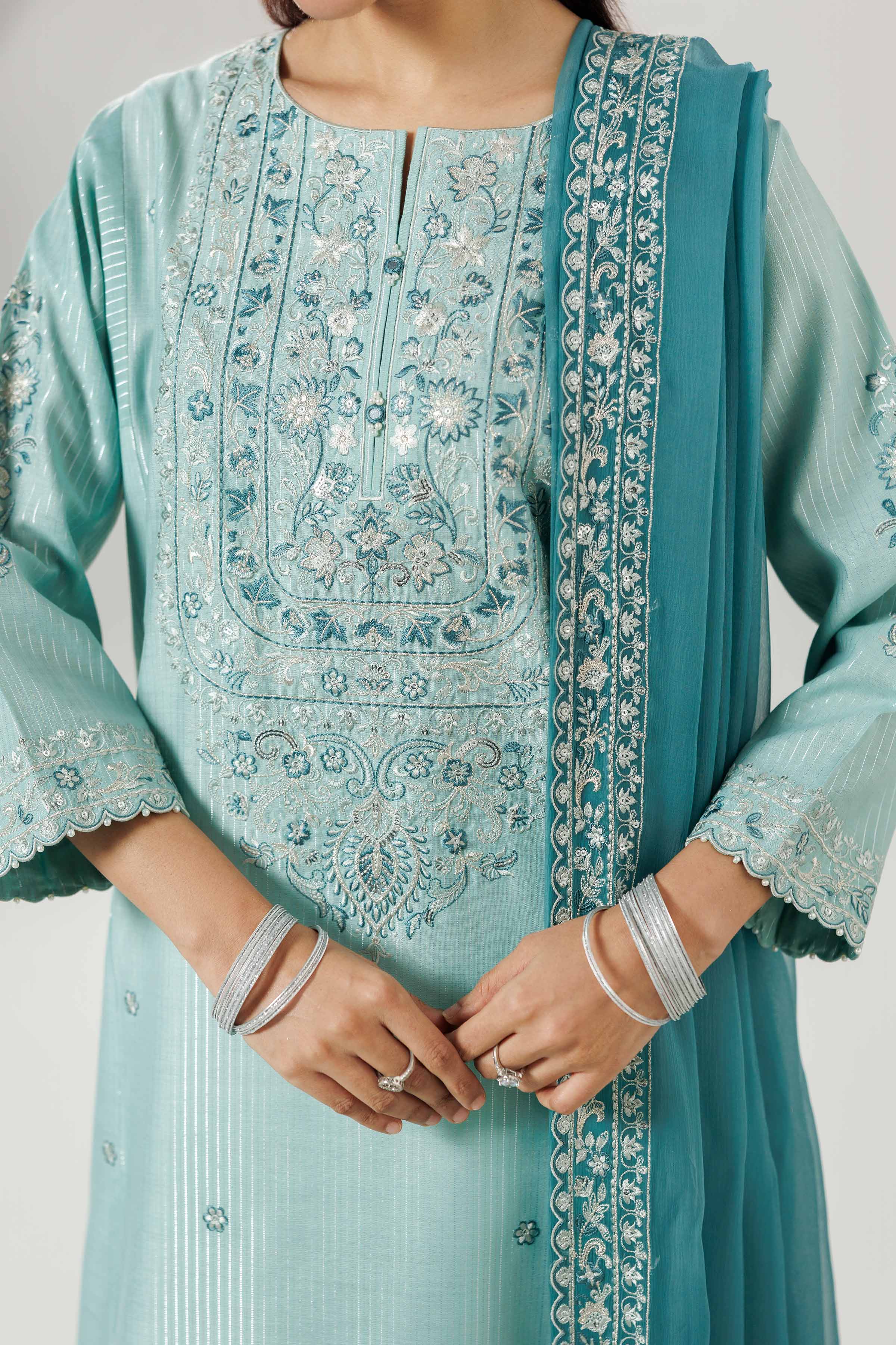 3 Piece - Embroidered Suit - 42519623