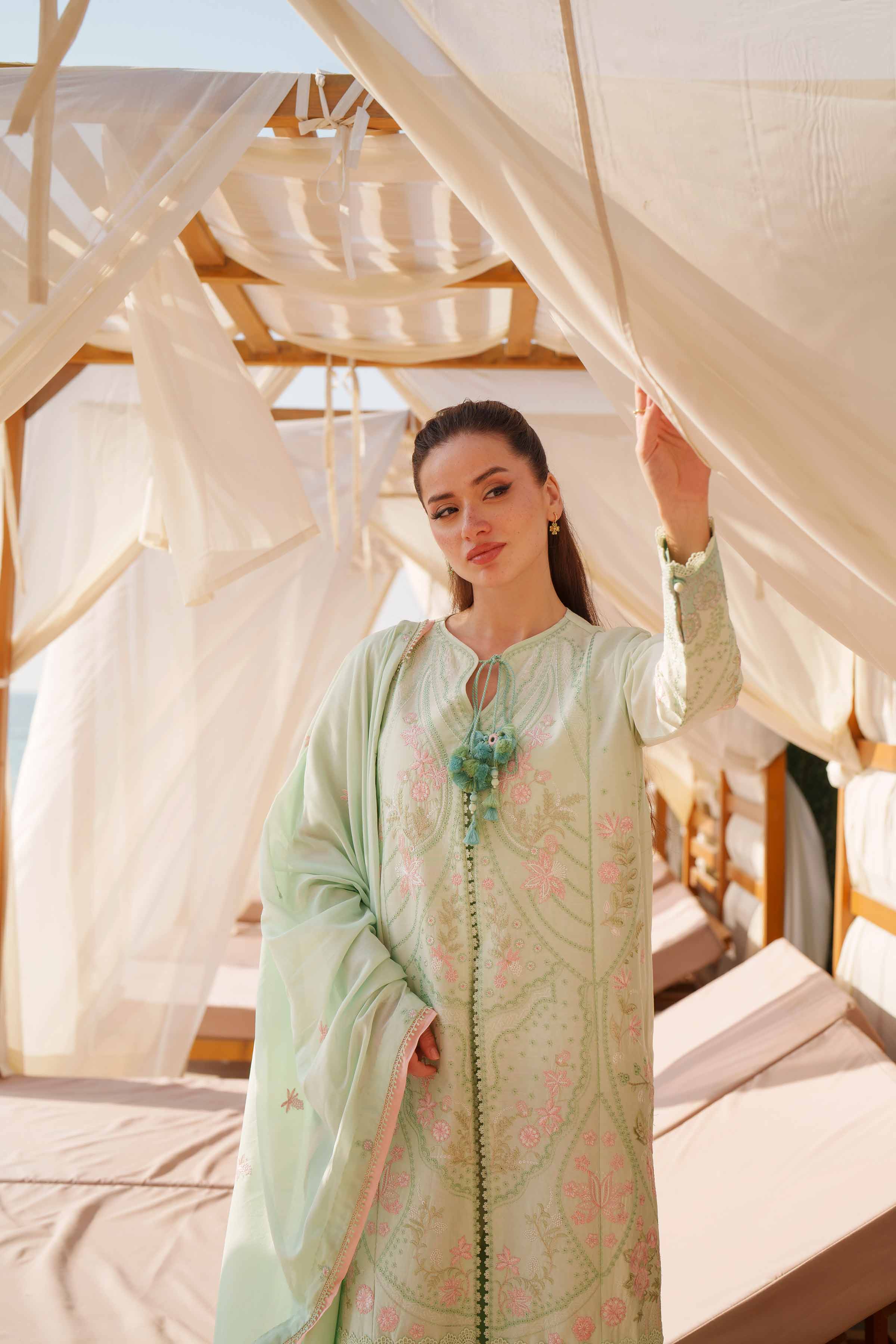 3 Piece - Embroidered Suit - 42601291