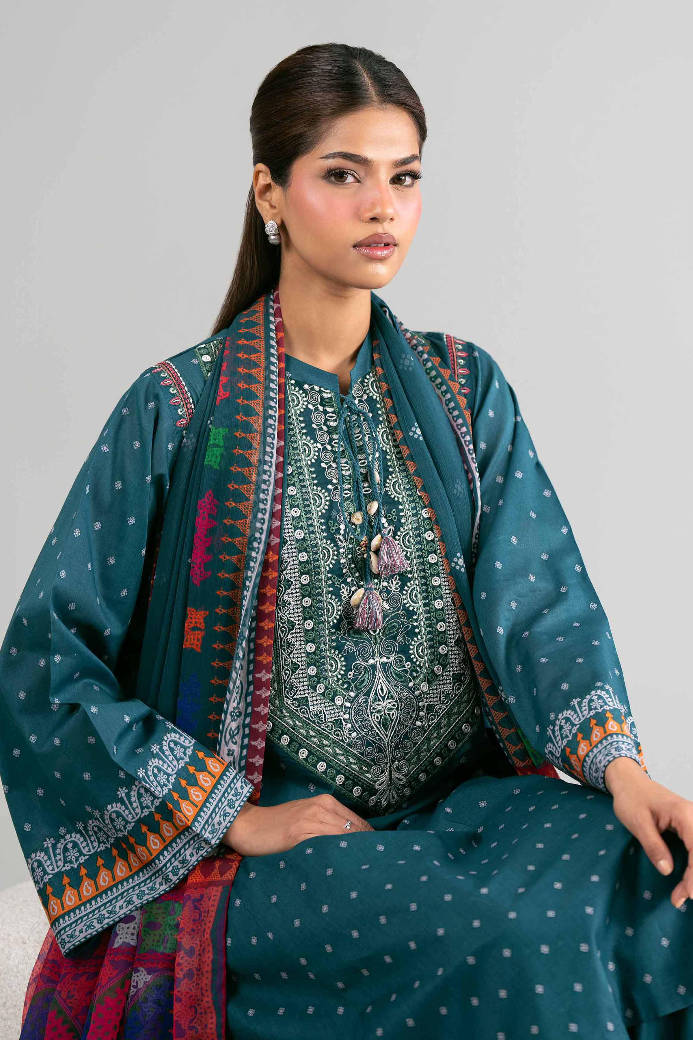 2 Piece - Digital Printed Embroidered Suit - 42601586