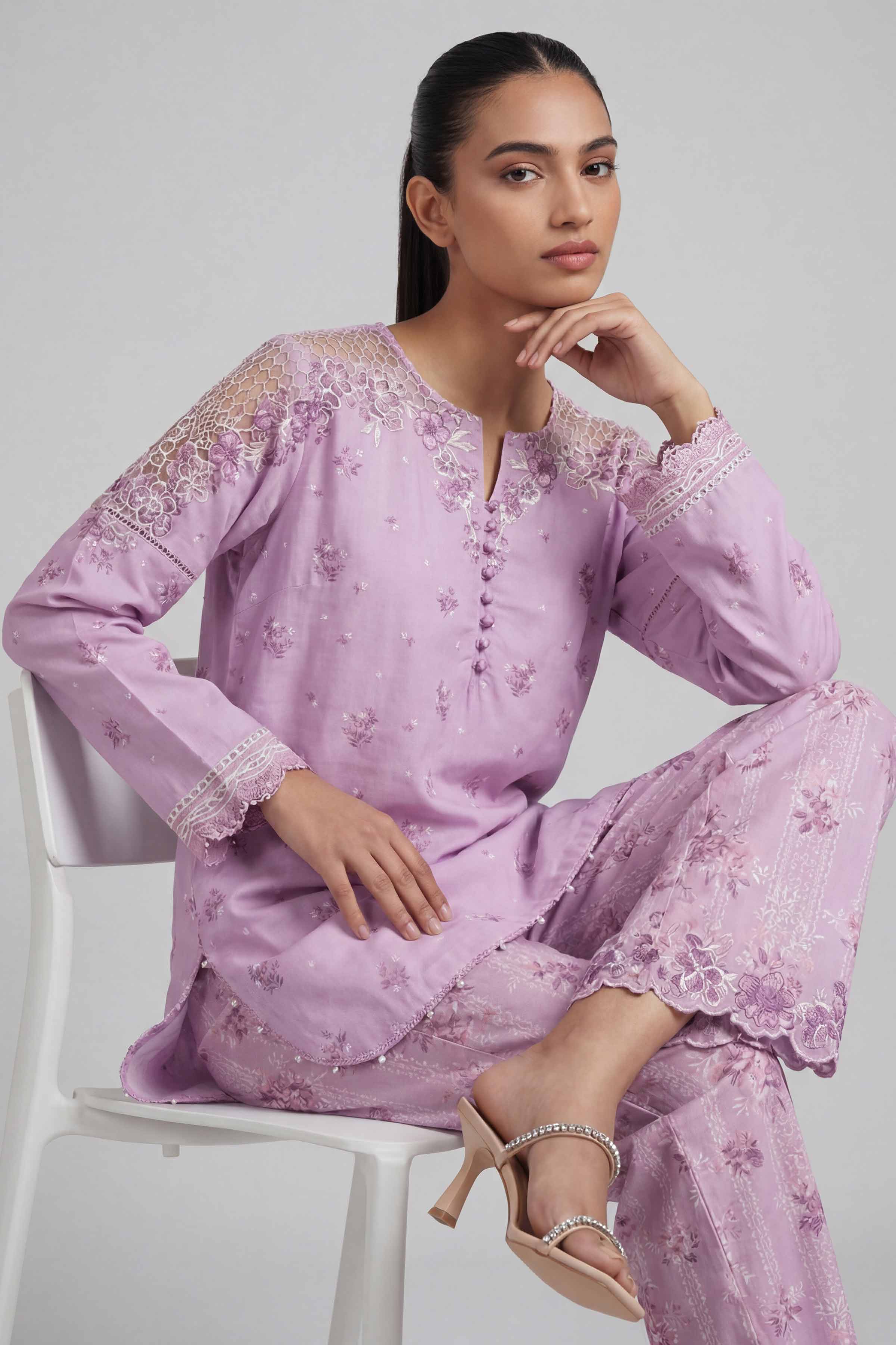 2 Piece - Printed Embroidered Suit - 42601666