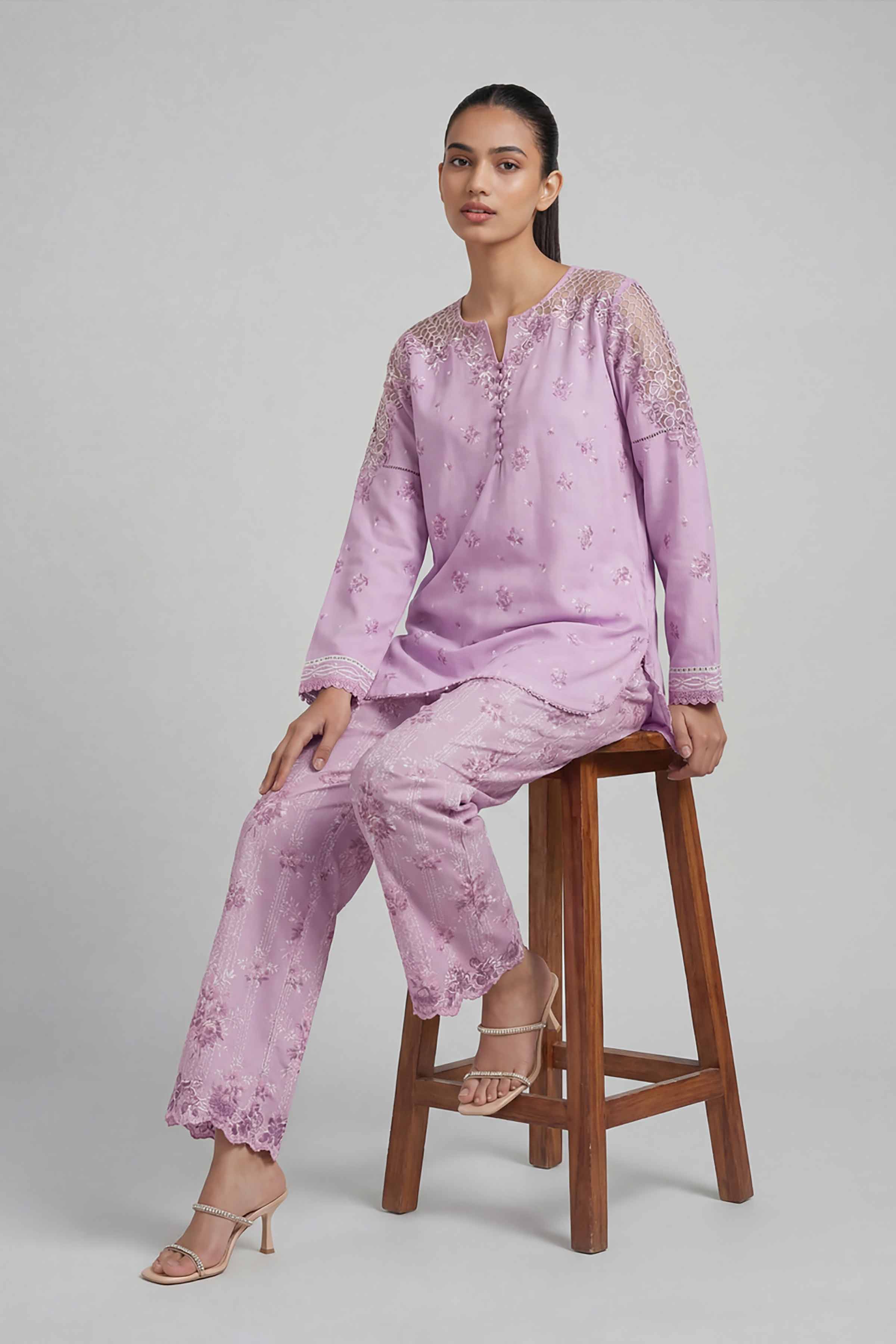 2 Piece - Printed Embroidered Suit - 42601666