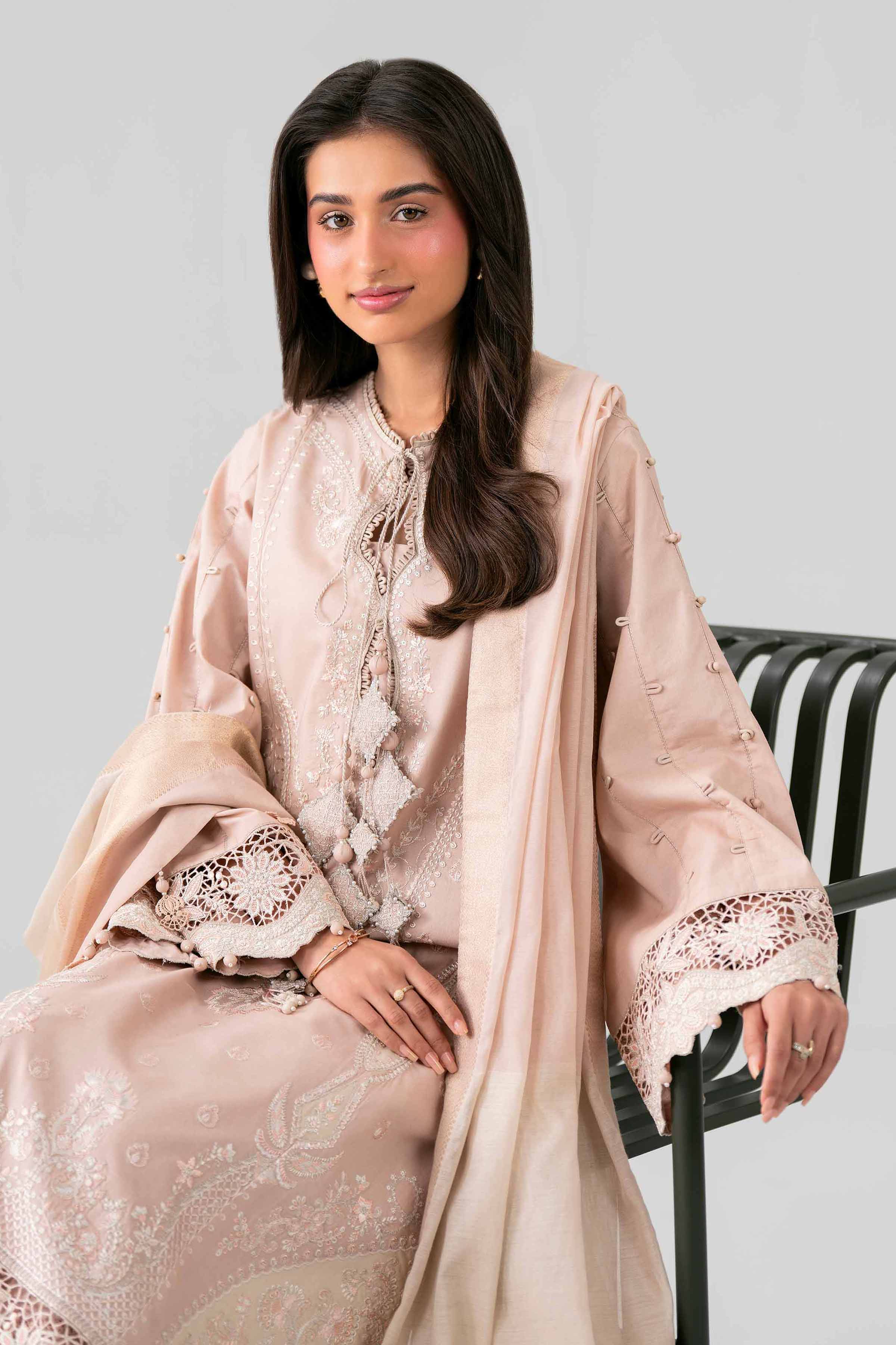 3 Piece - Embroidered Suit - 42601688
