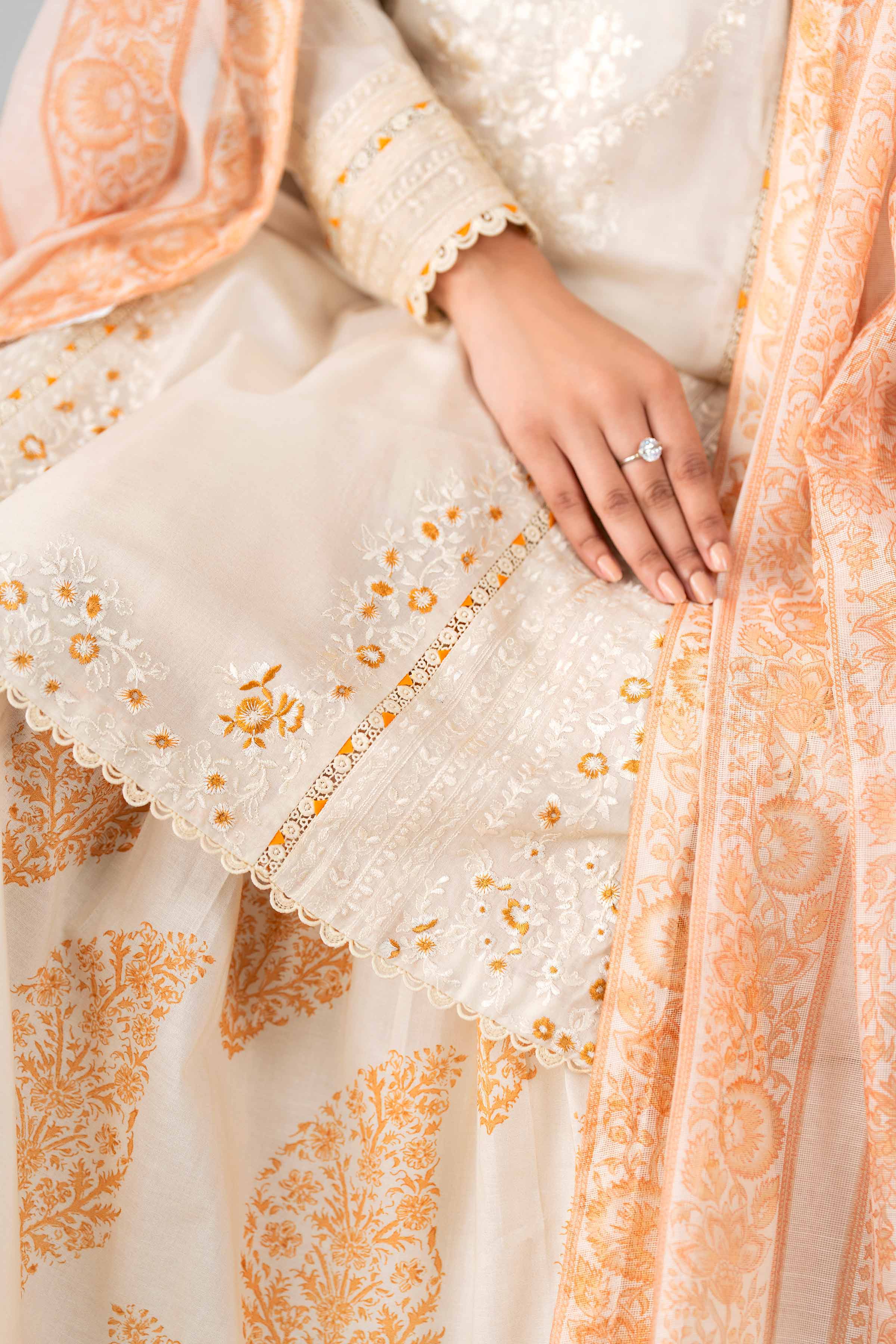 3 Piece - Printed Embroidered Suit - 42601789