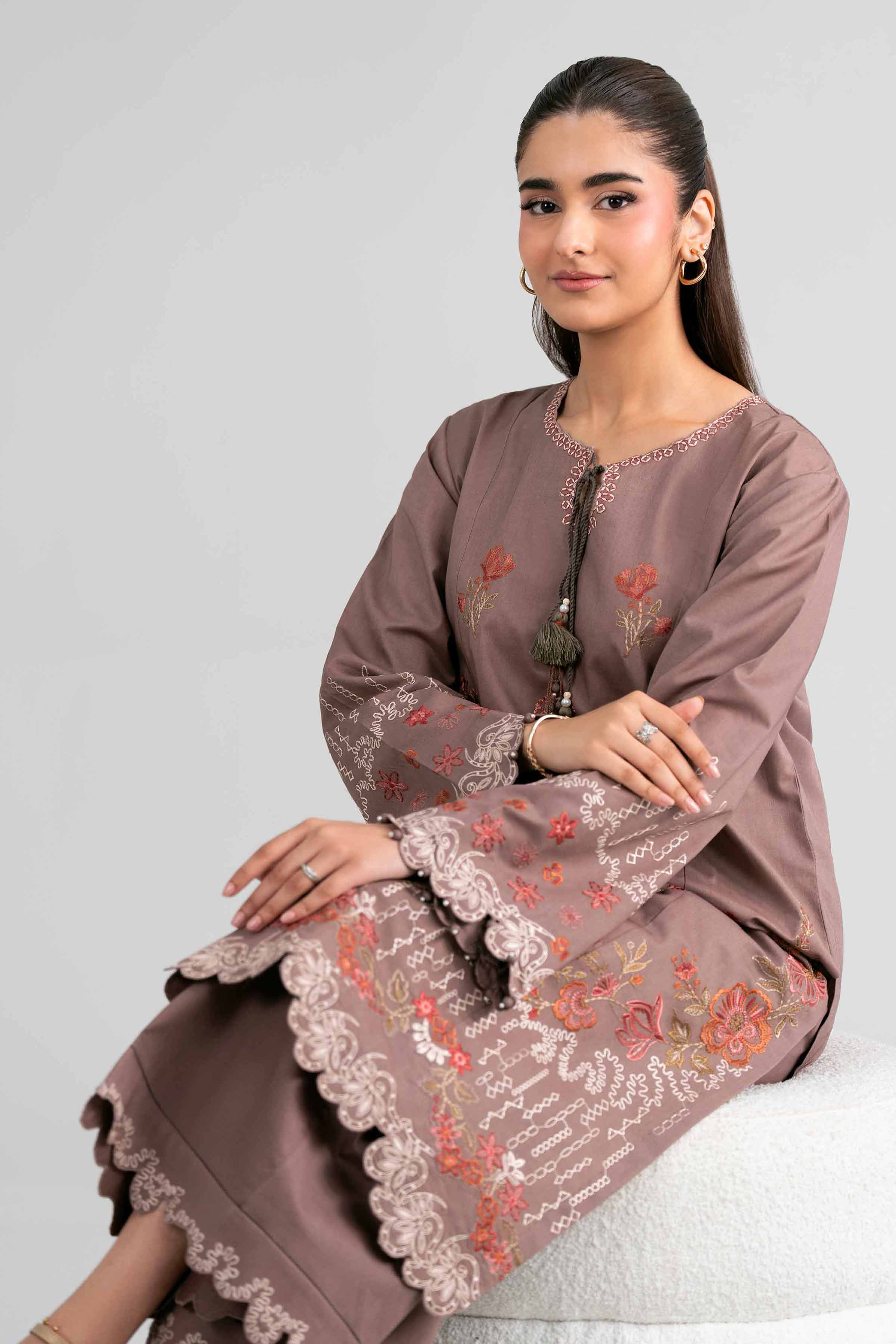 2 Piece - Embroidered Suit - 42601934