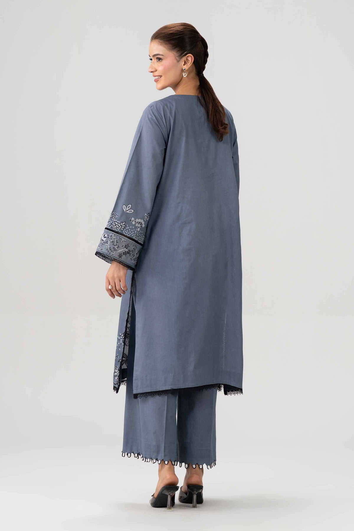 Nishat Linen