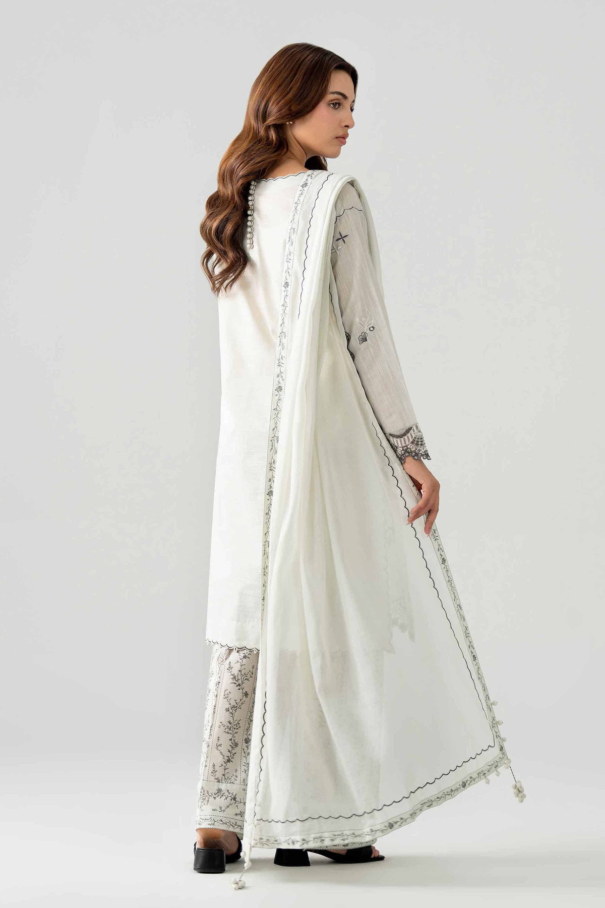 Nishat Linen