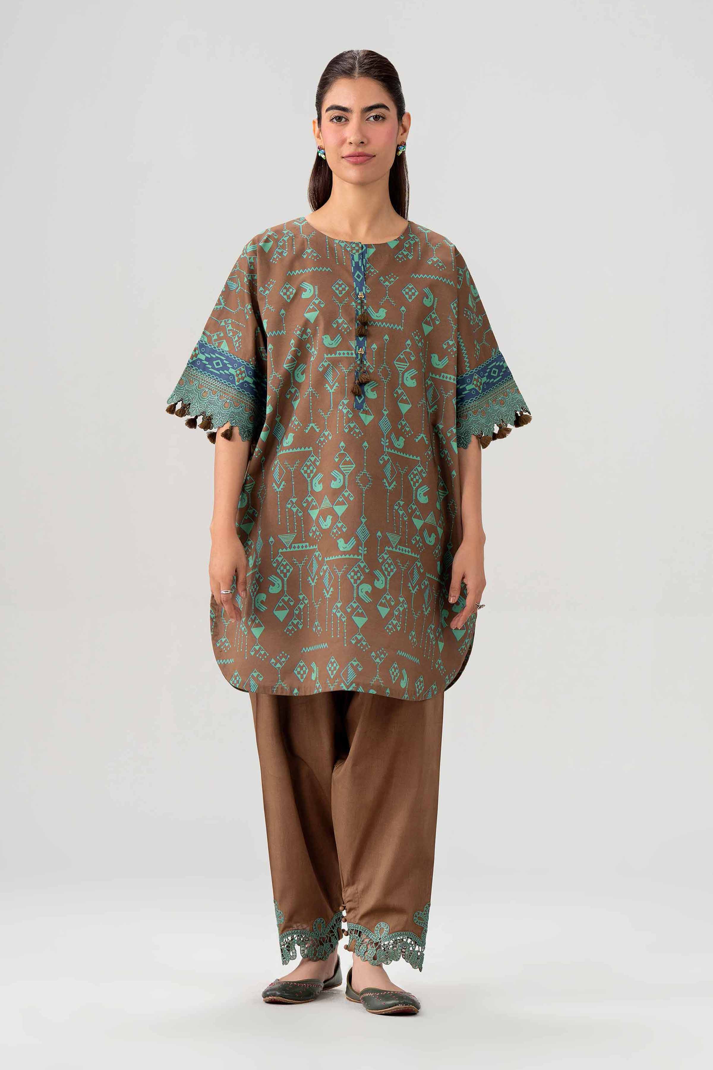 2 Piece - Printed Embroidered Suit - 42602055