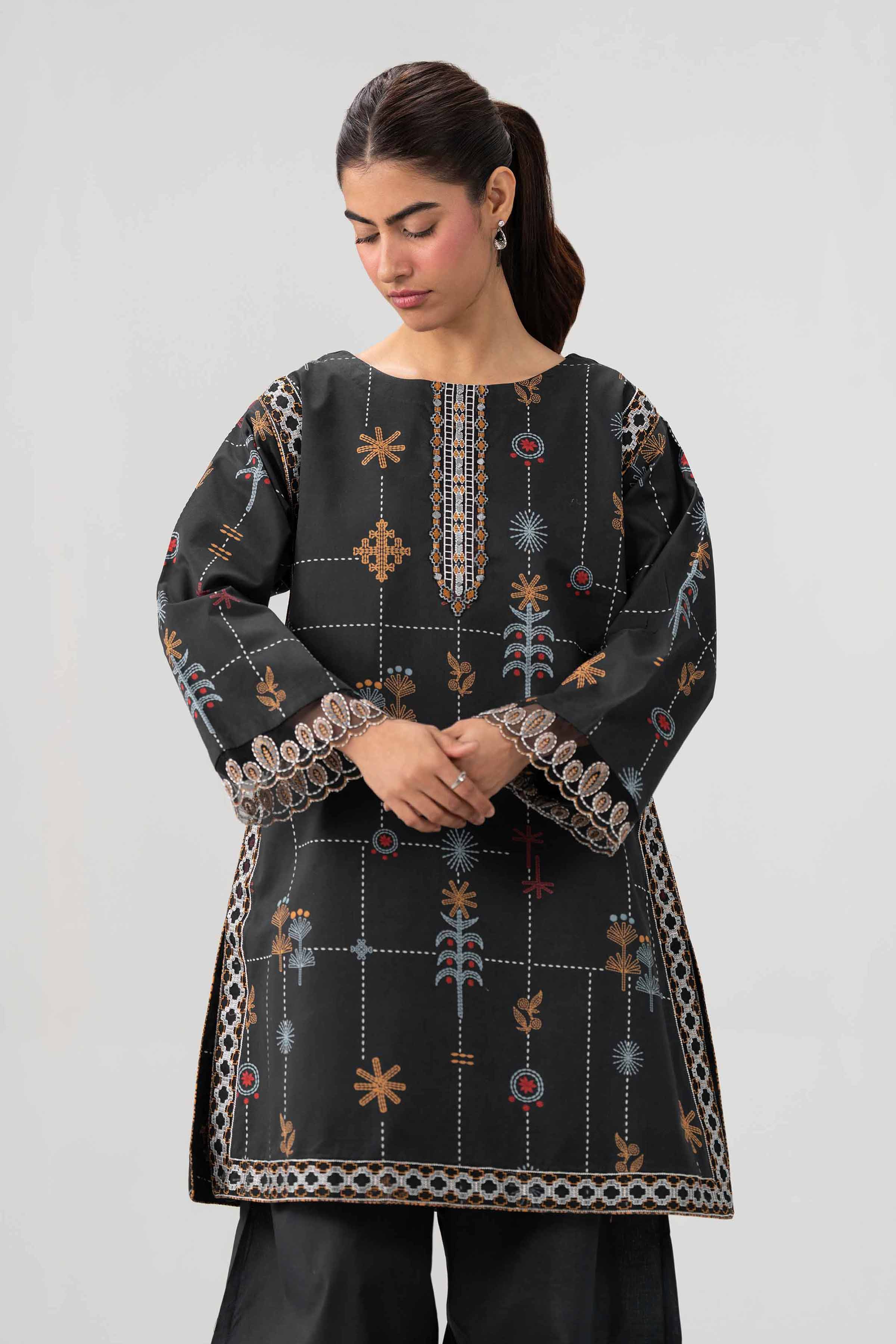 2 Piece - Printed Embroidered Suit - 42602058