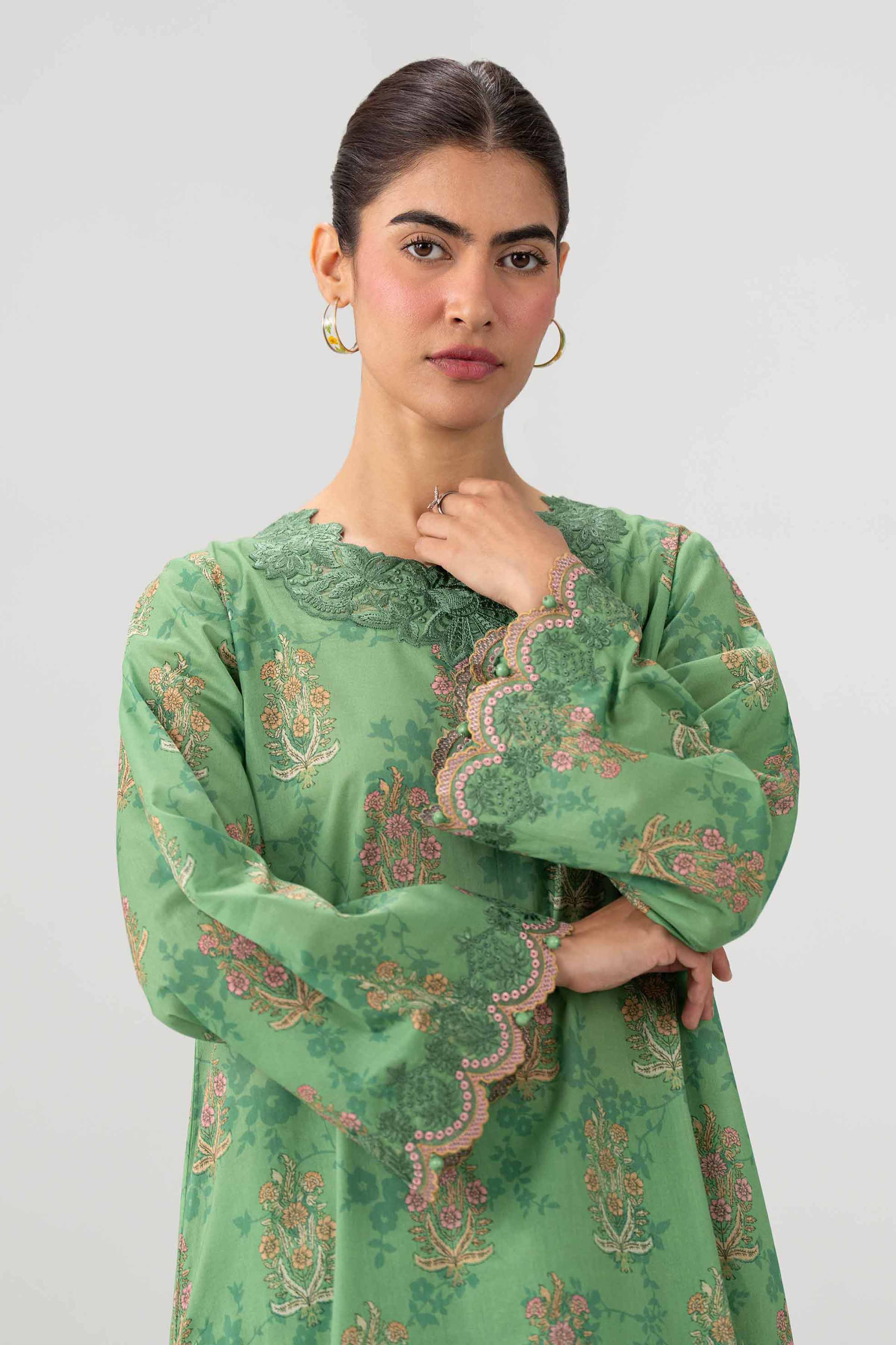 2 Piece - Printed Embroidered Suit - 42602061