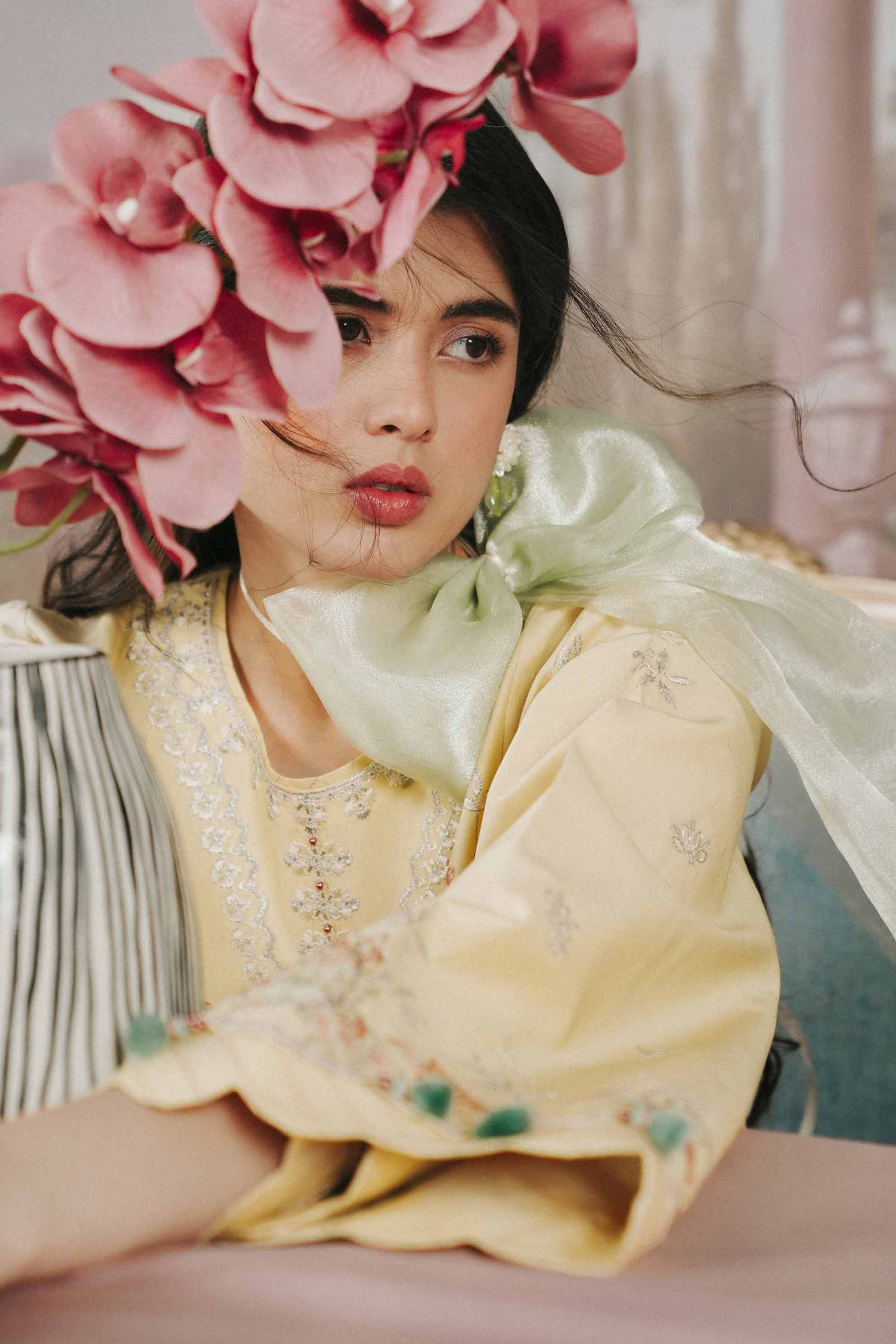 2 Piece - Embroidered Suit - 42602083