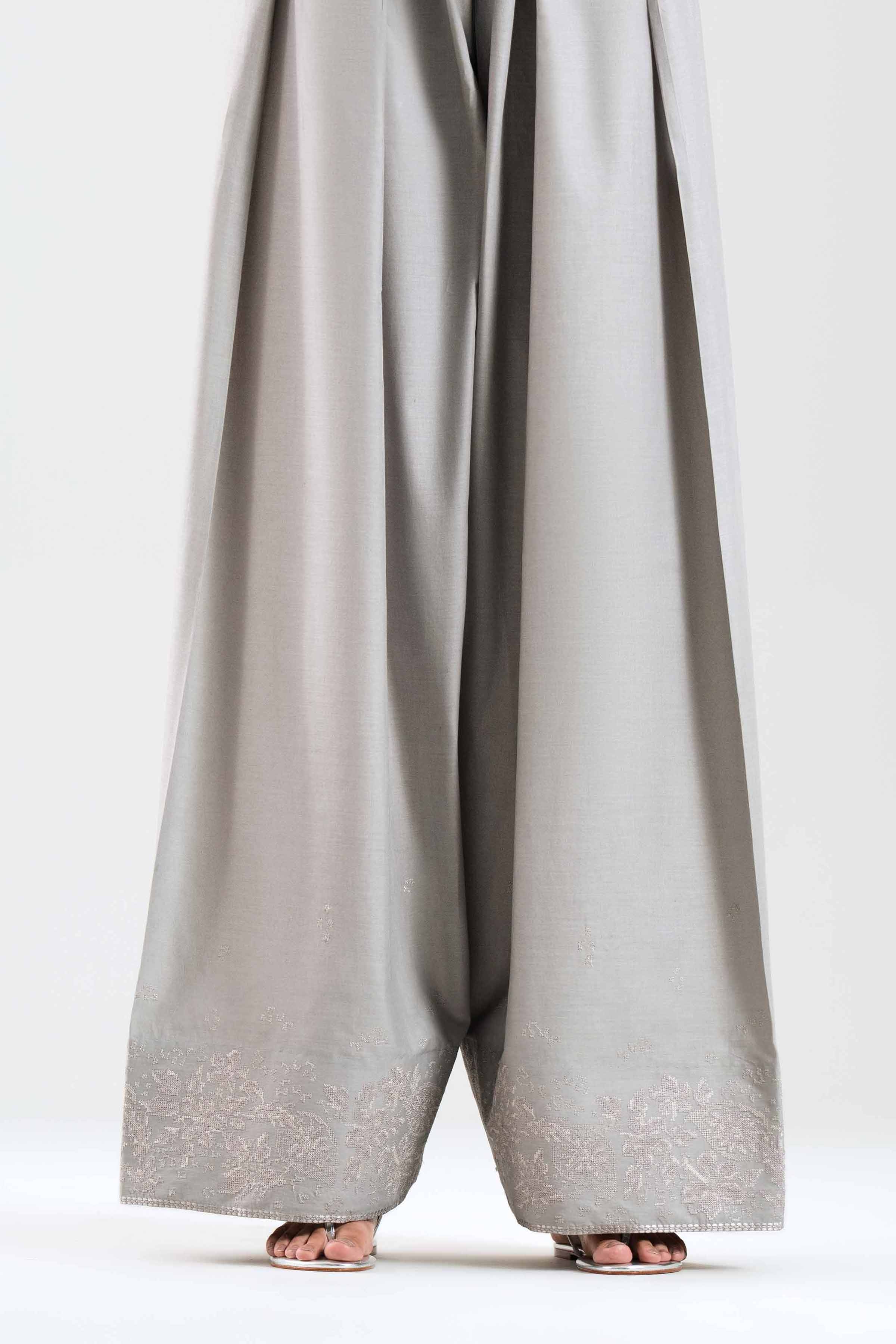 1 Piece - Dyed Loose Fabric - 42602315