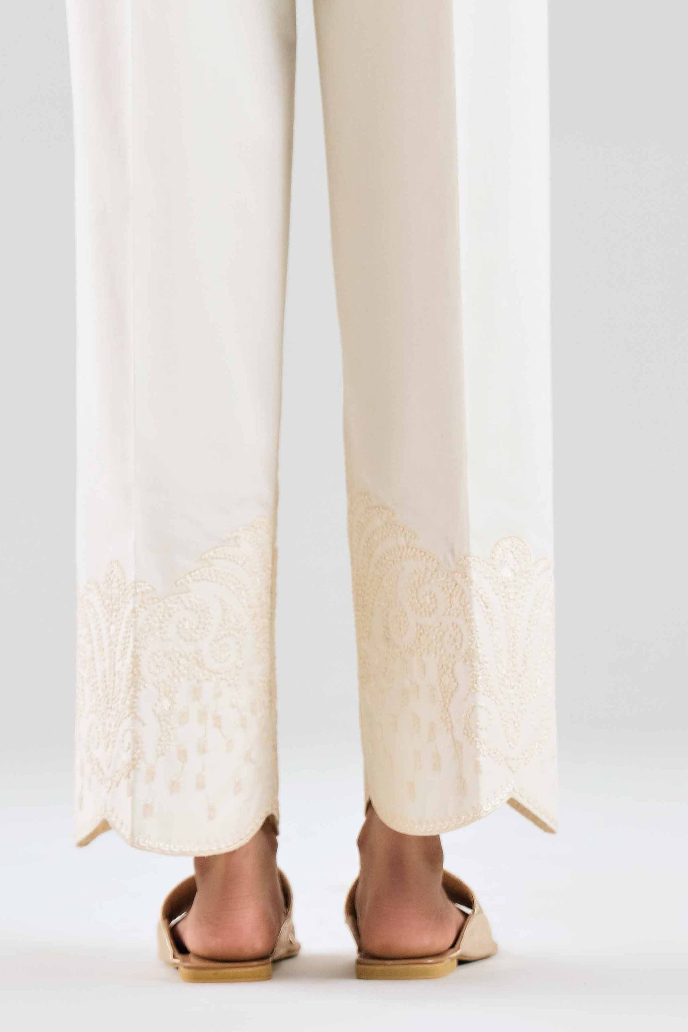 1 Piece - Dyed Loose Fabric - 42602320